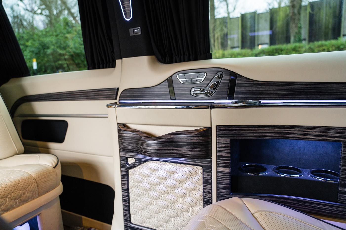 Mercedes-Benz V-Class view 11