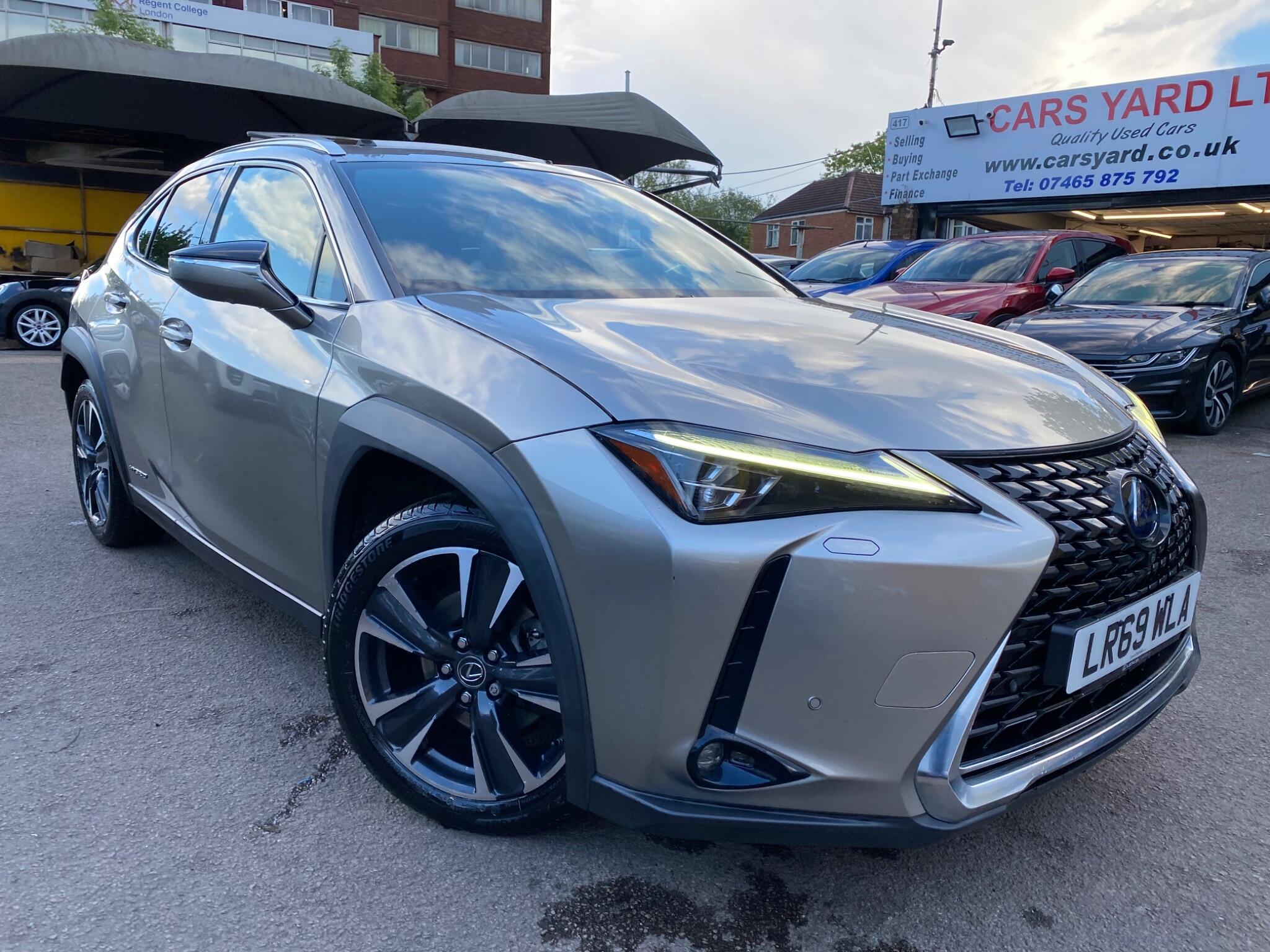 Lexus Ux view 7