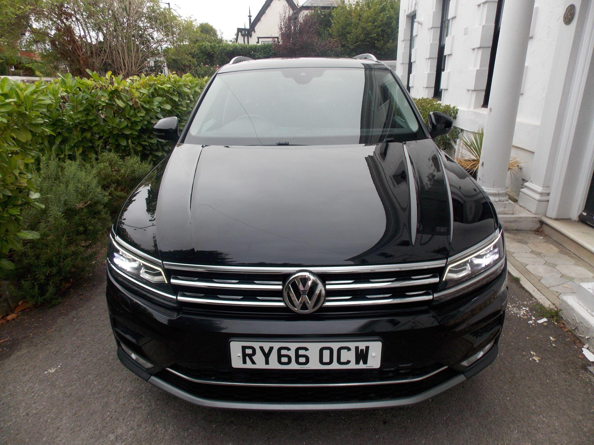 Volkswagen Tiguan view 9