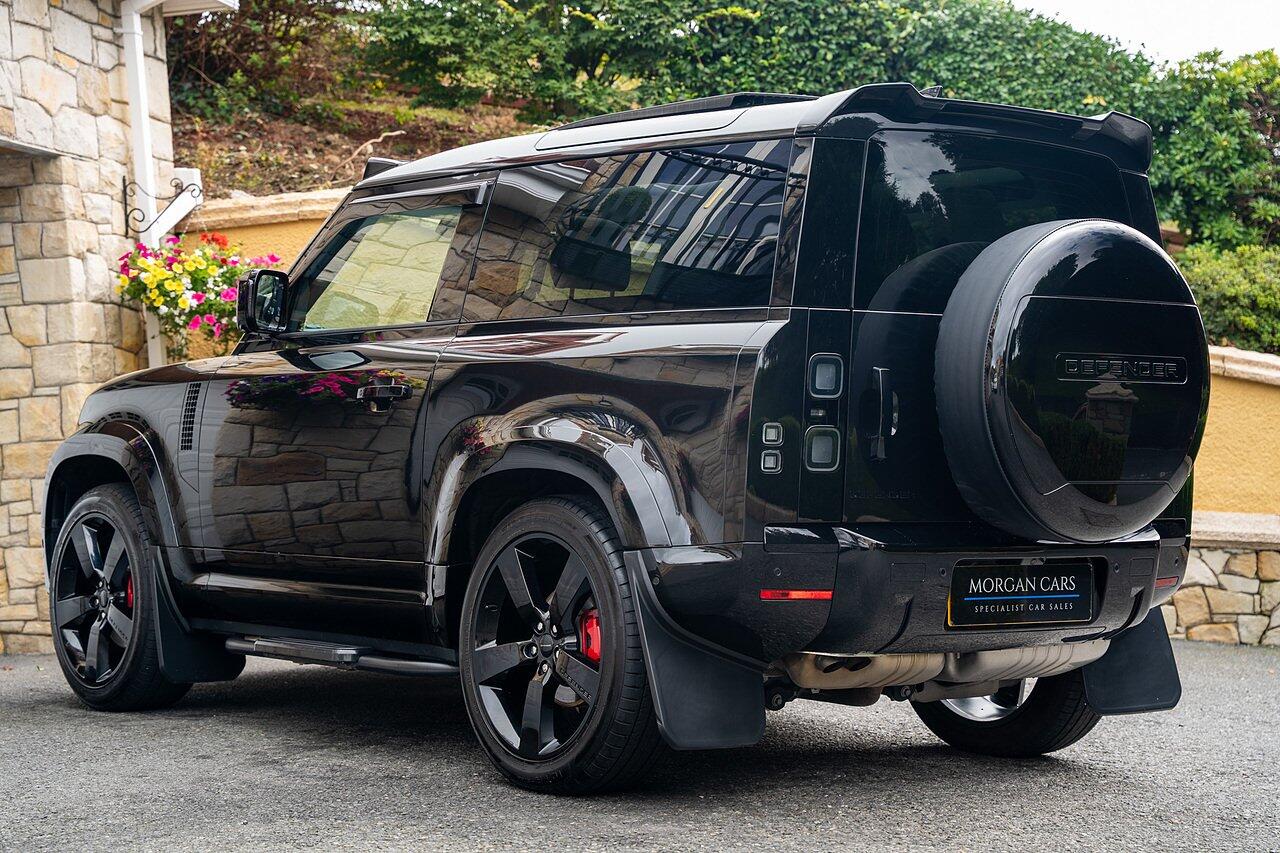 Land Rover Defender view 6