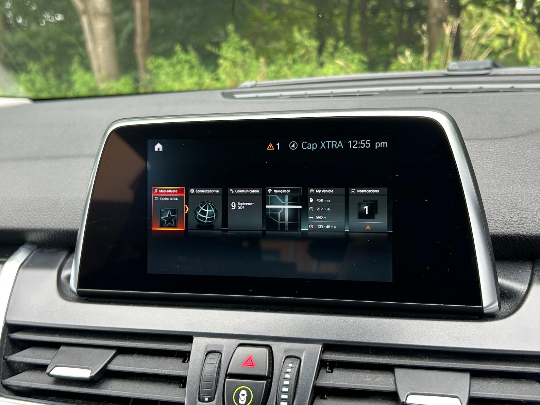 BMW 2 Series view 39