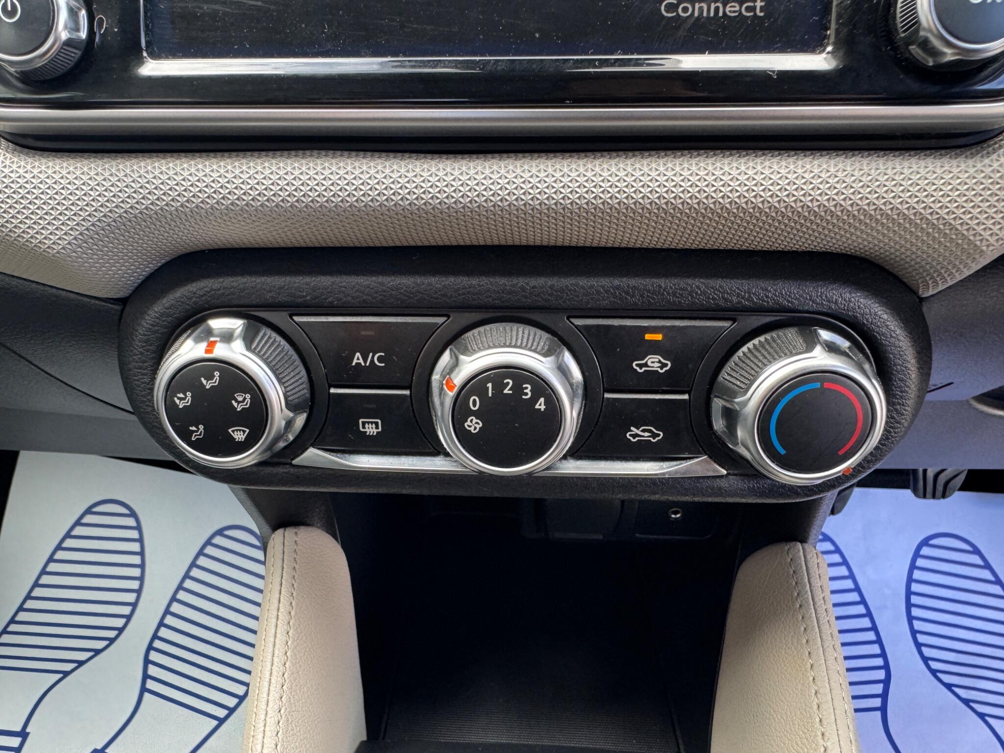 Nissan Micra view 36