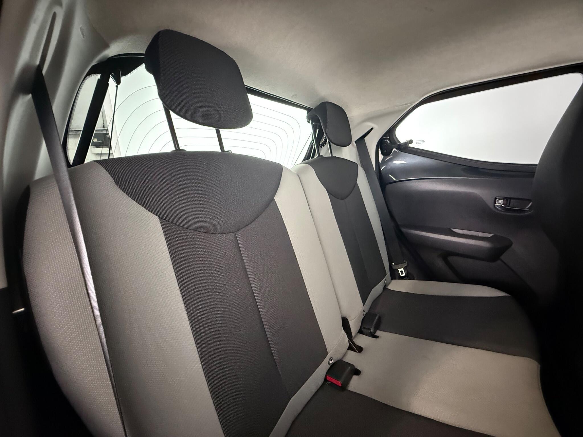 Toyota Aygo view 28