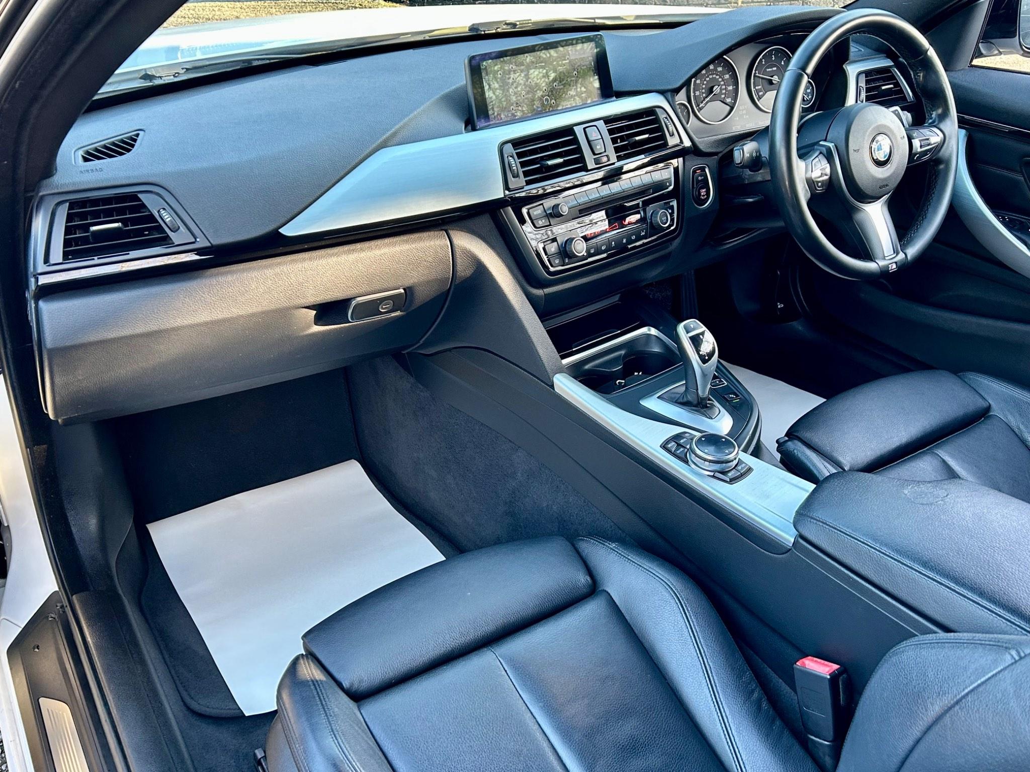 BMW 4 Series view 14