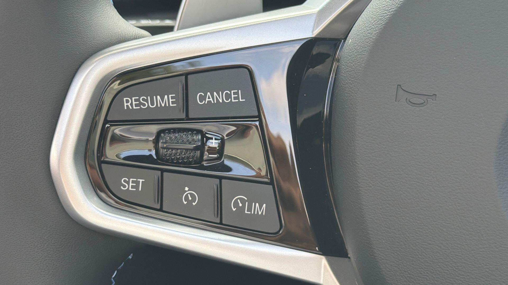 BMW 2 Series view 17