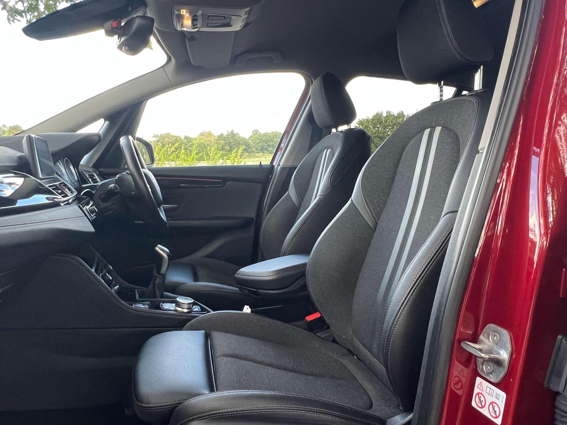 BMW 2 Series view 39