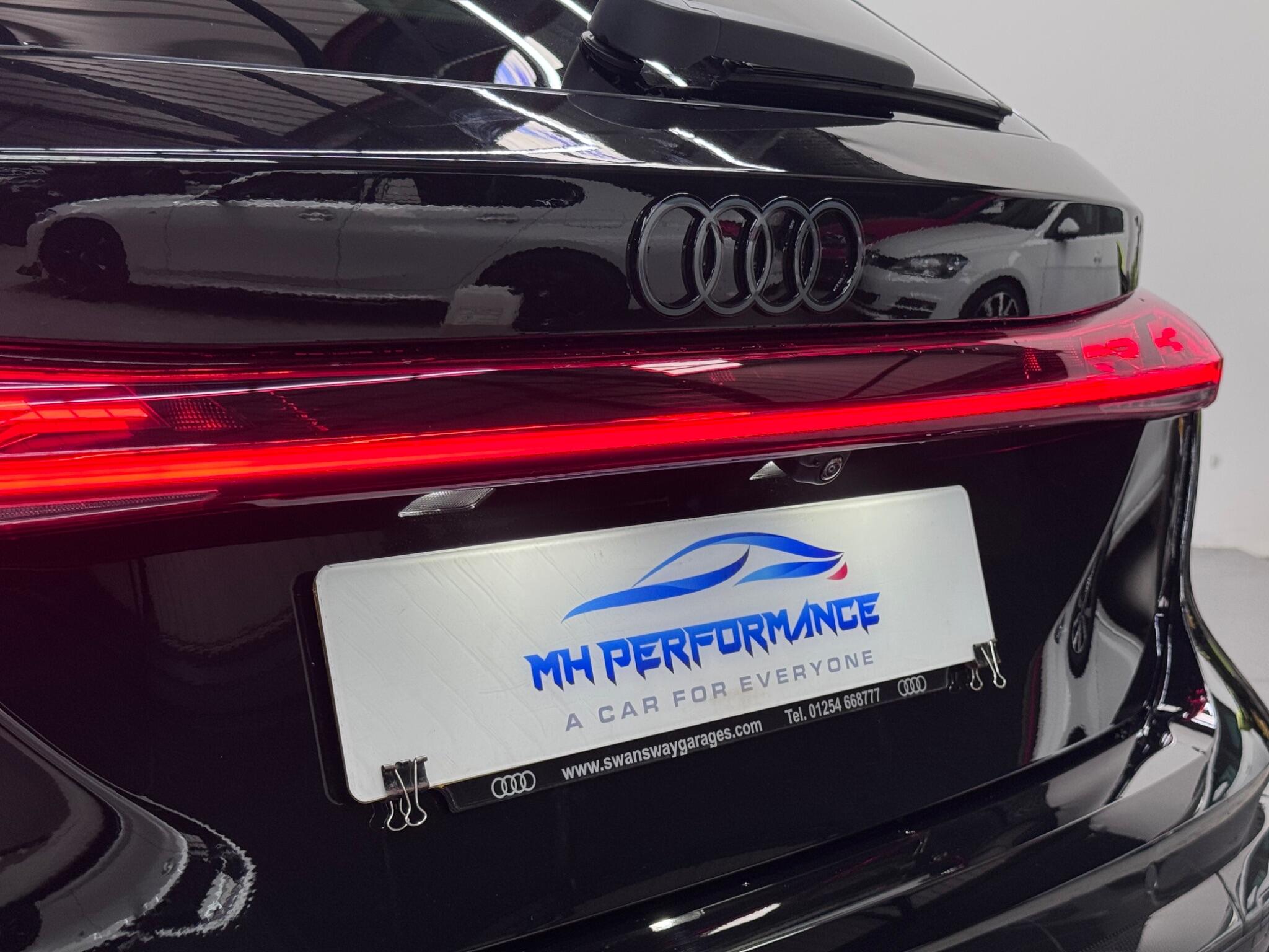 Audi RS5 view 23