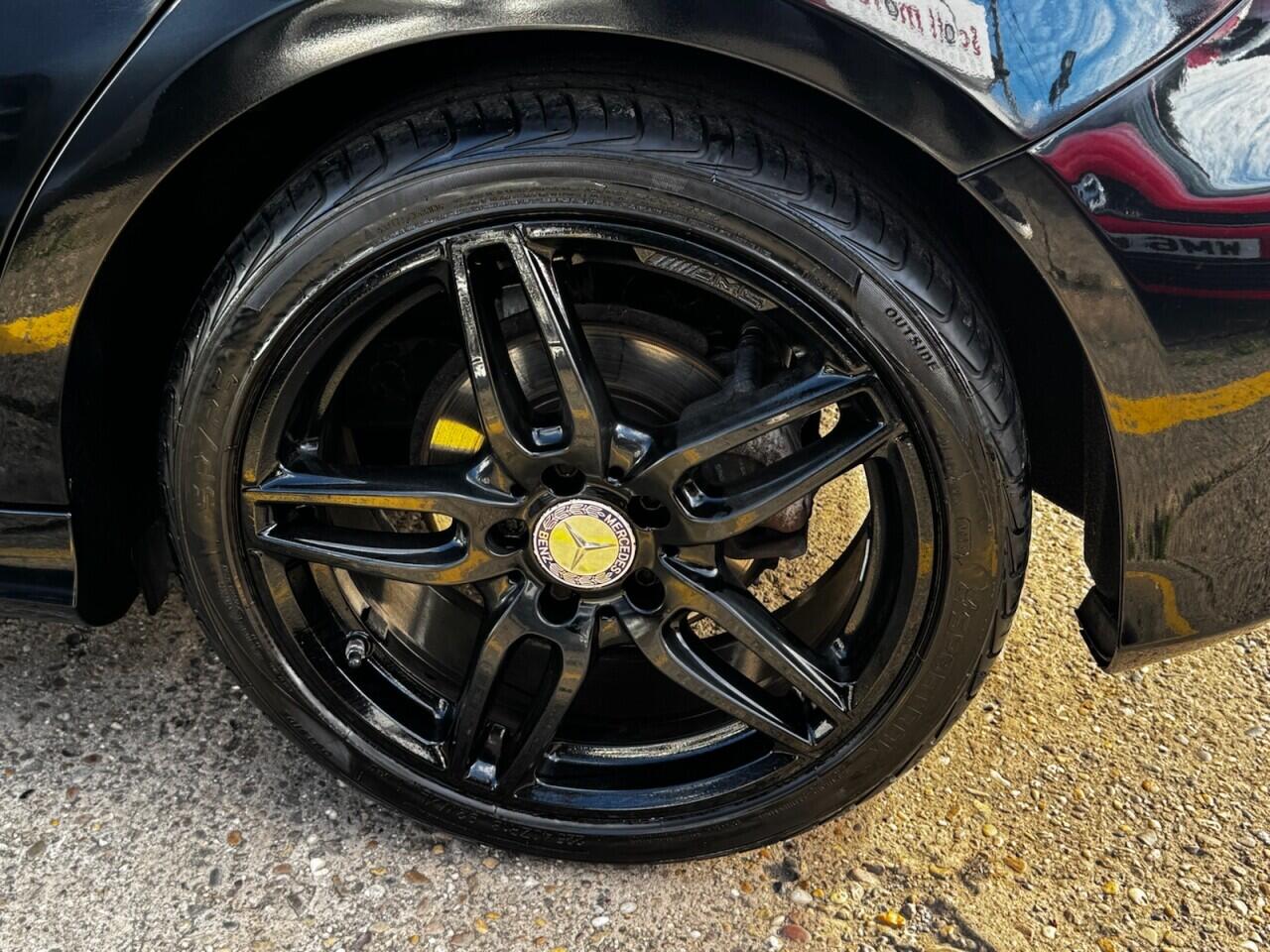 Mercedes-Benz A-Class view 27