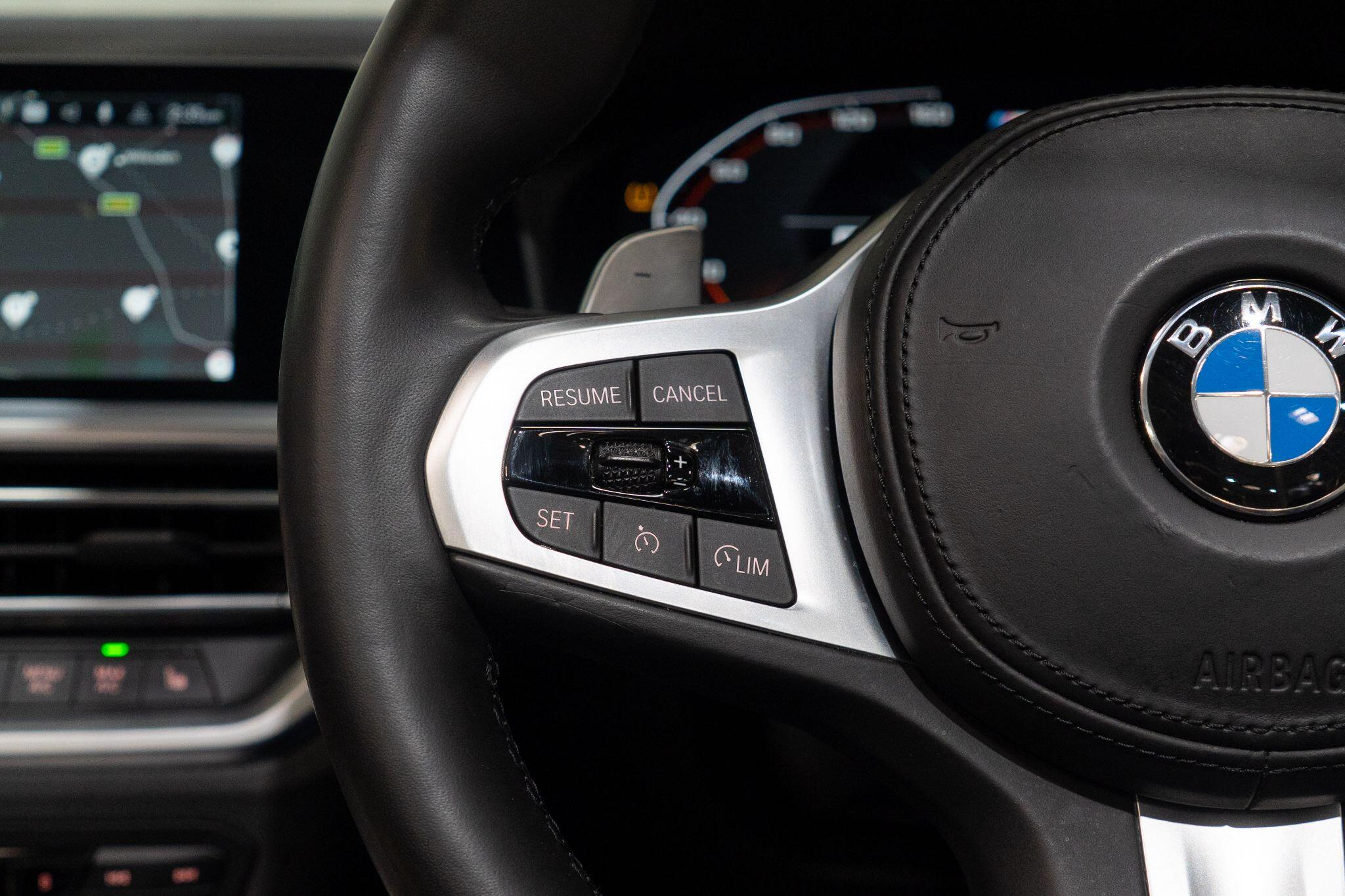 BMW 4 Series view 32