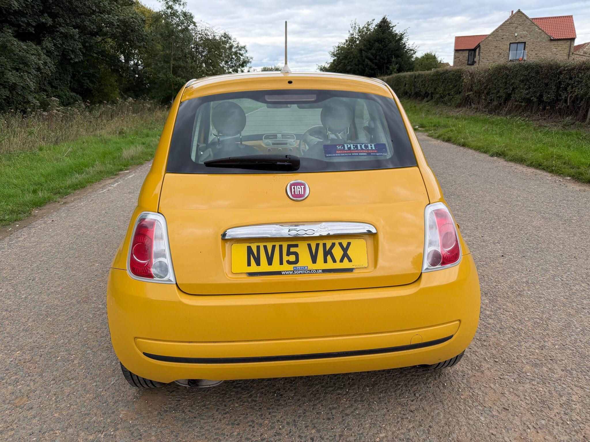 Fiat 500 view 21