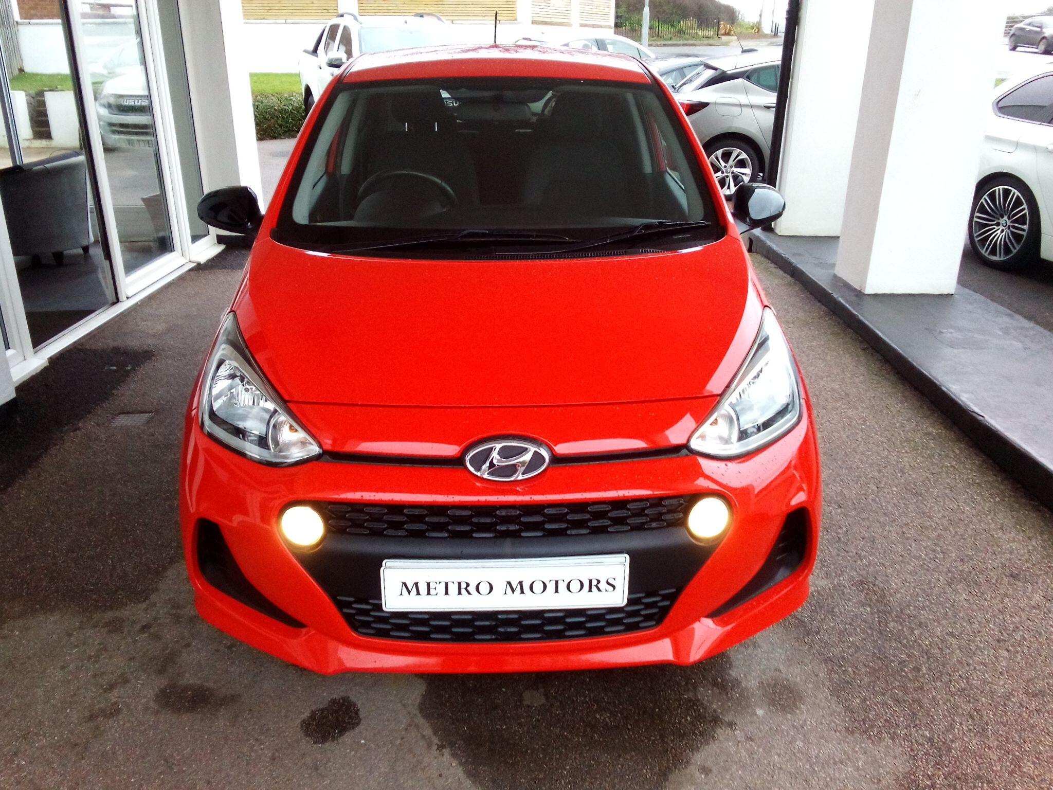 2020 Hyundai i10 1.0 Play Euro 6 5dr • 30,145 miles image 2