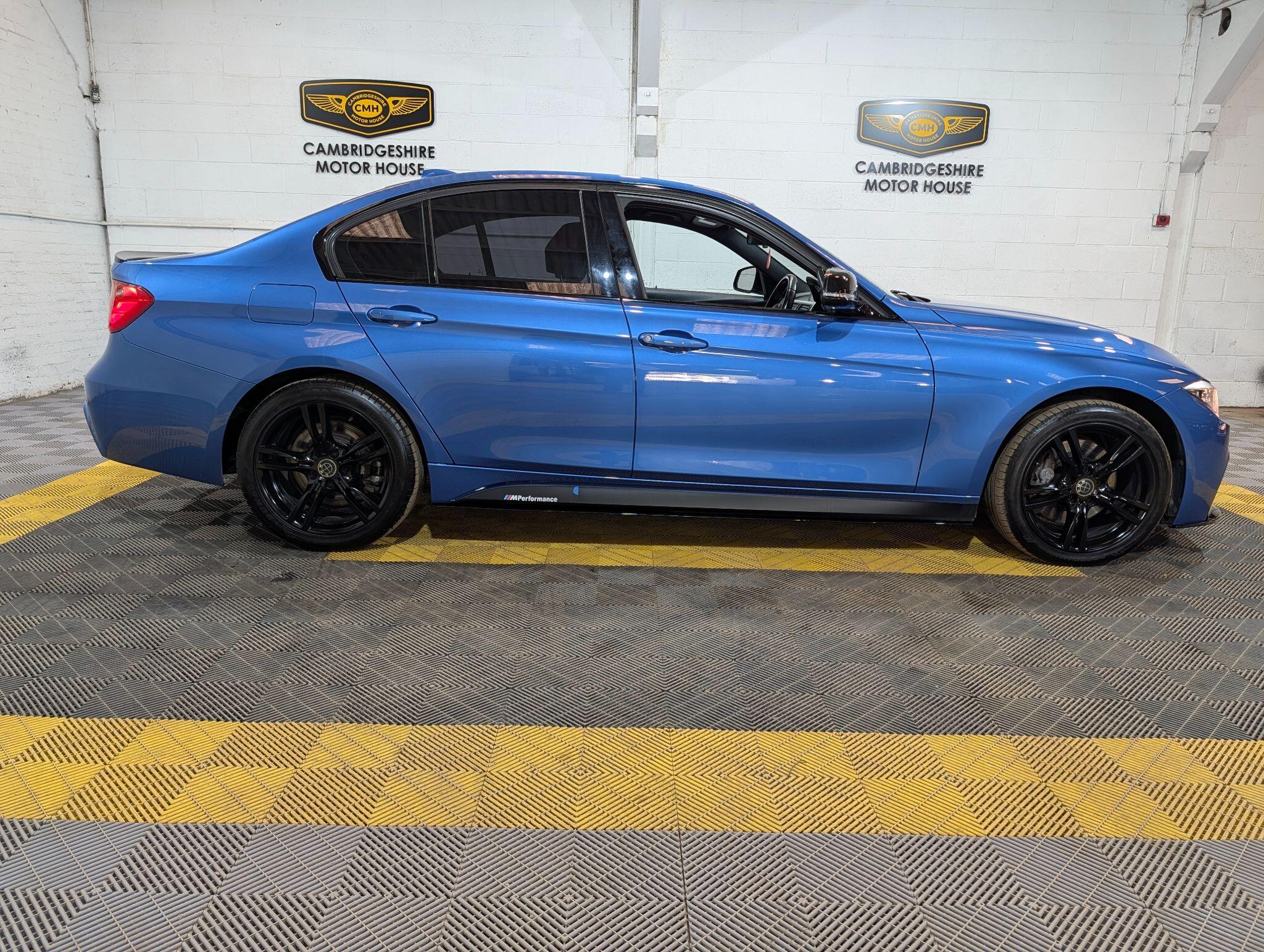 BMW 3 Series view 14