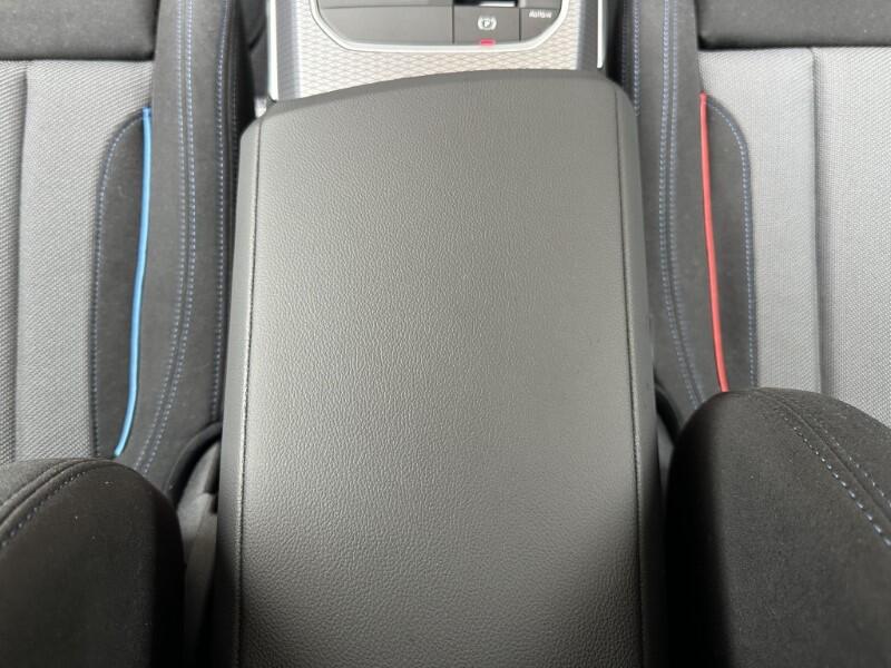 BMW i4 view 44