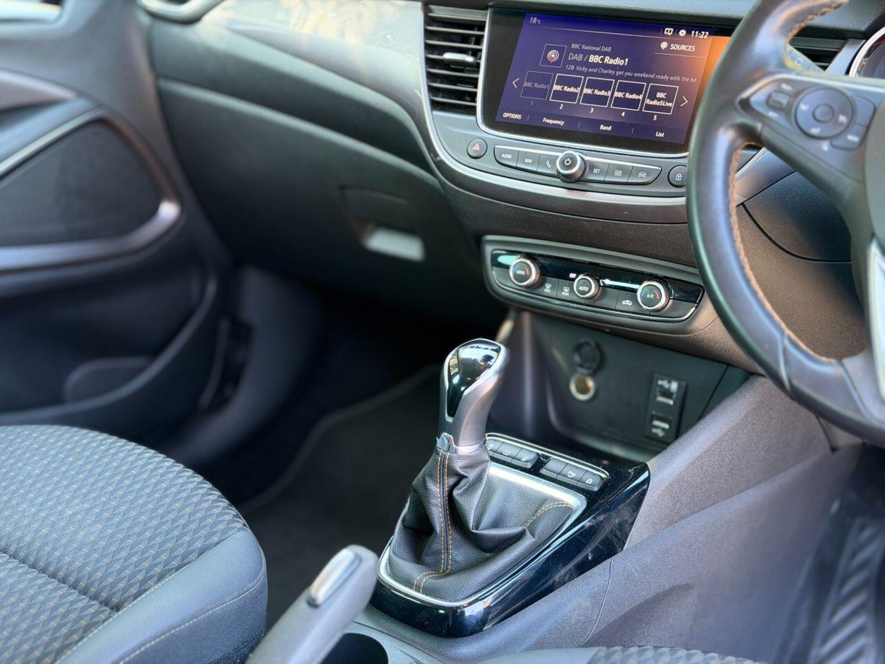 Vauxhall Crossland X view 30