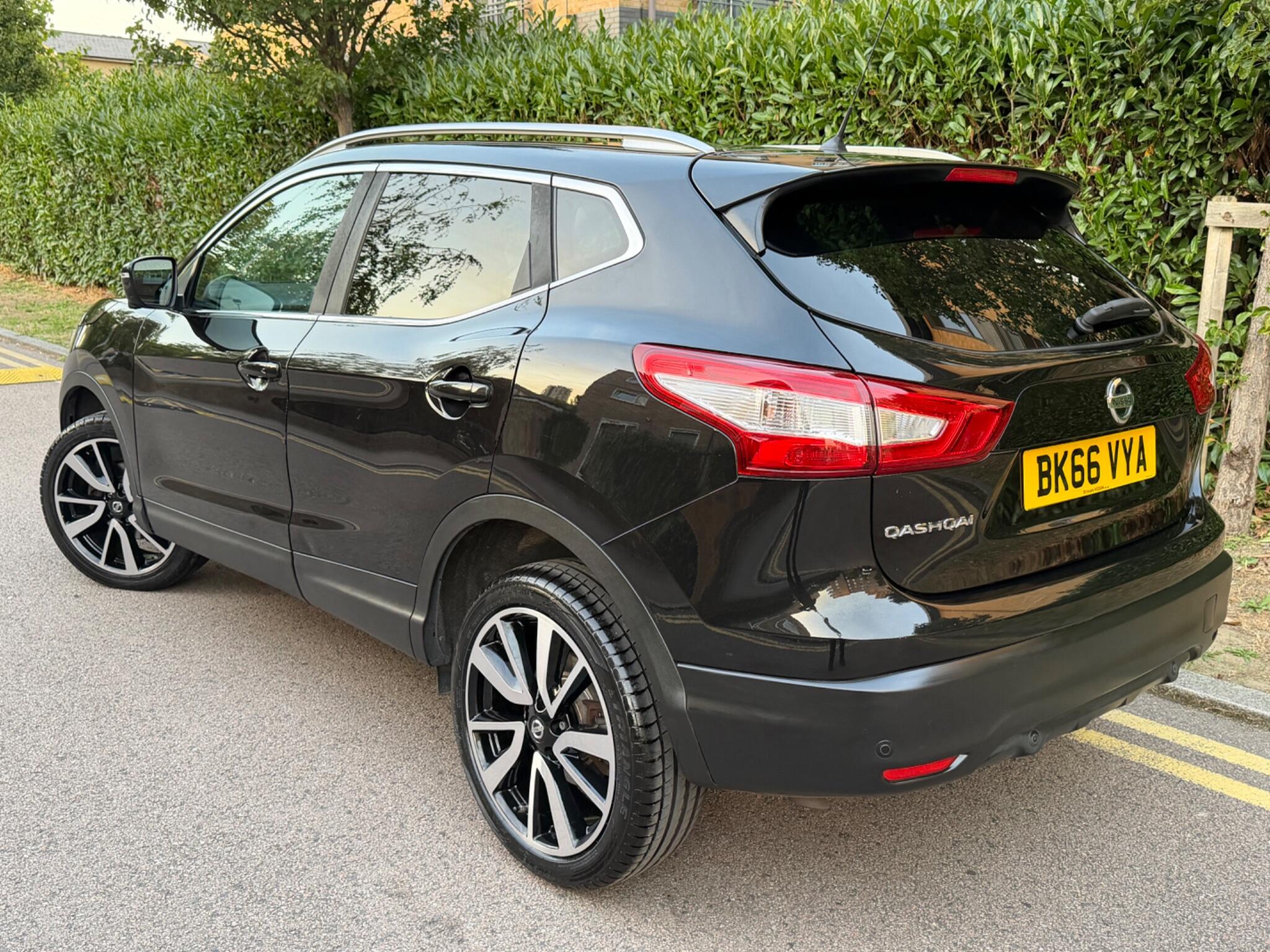 Nissan Qashqai view 4