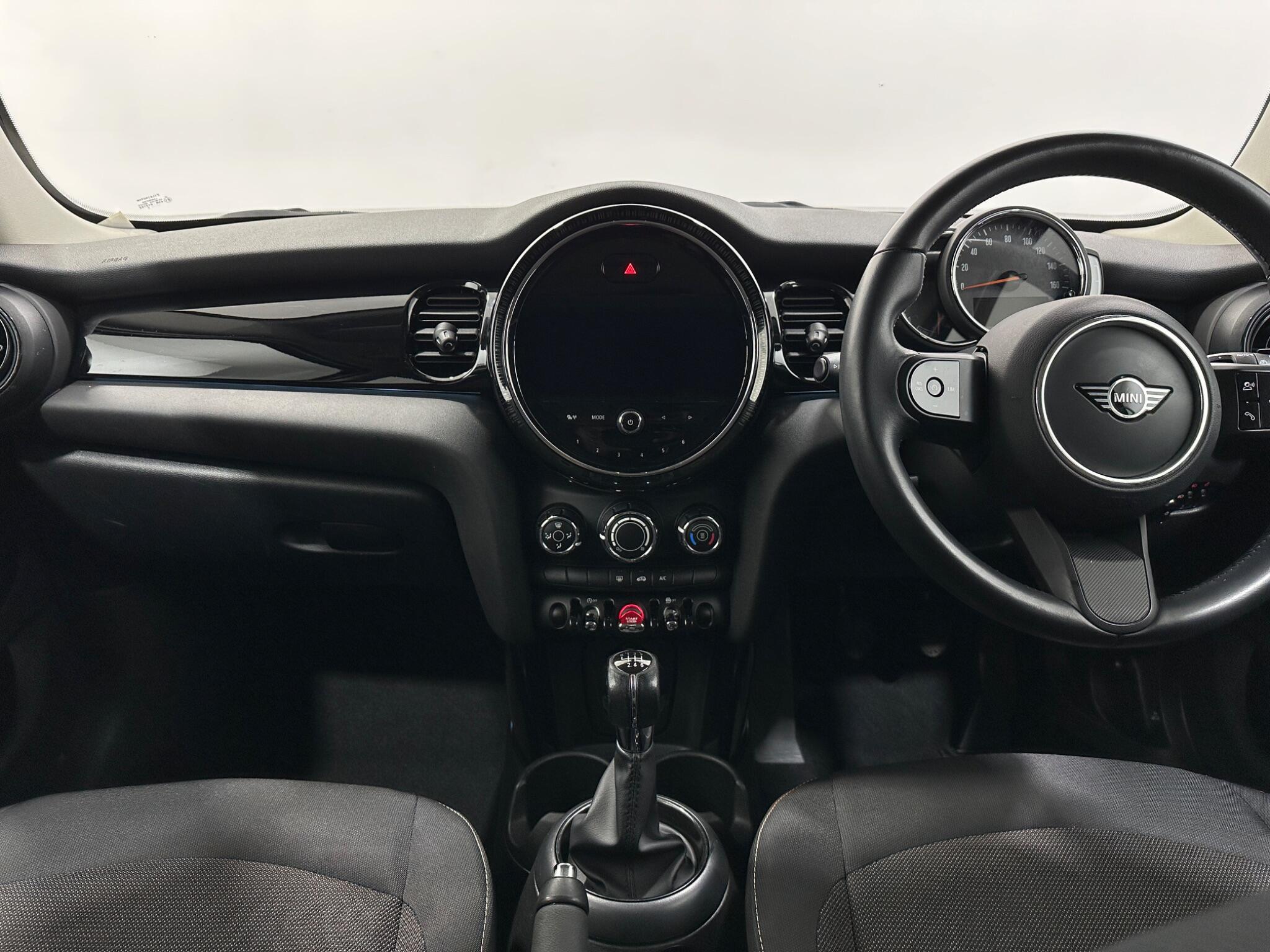 Mini Cooper view 20