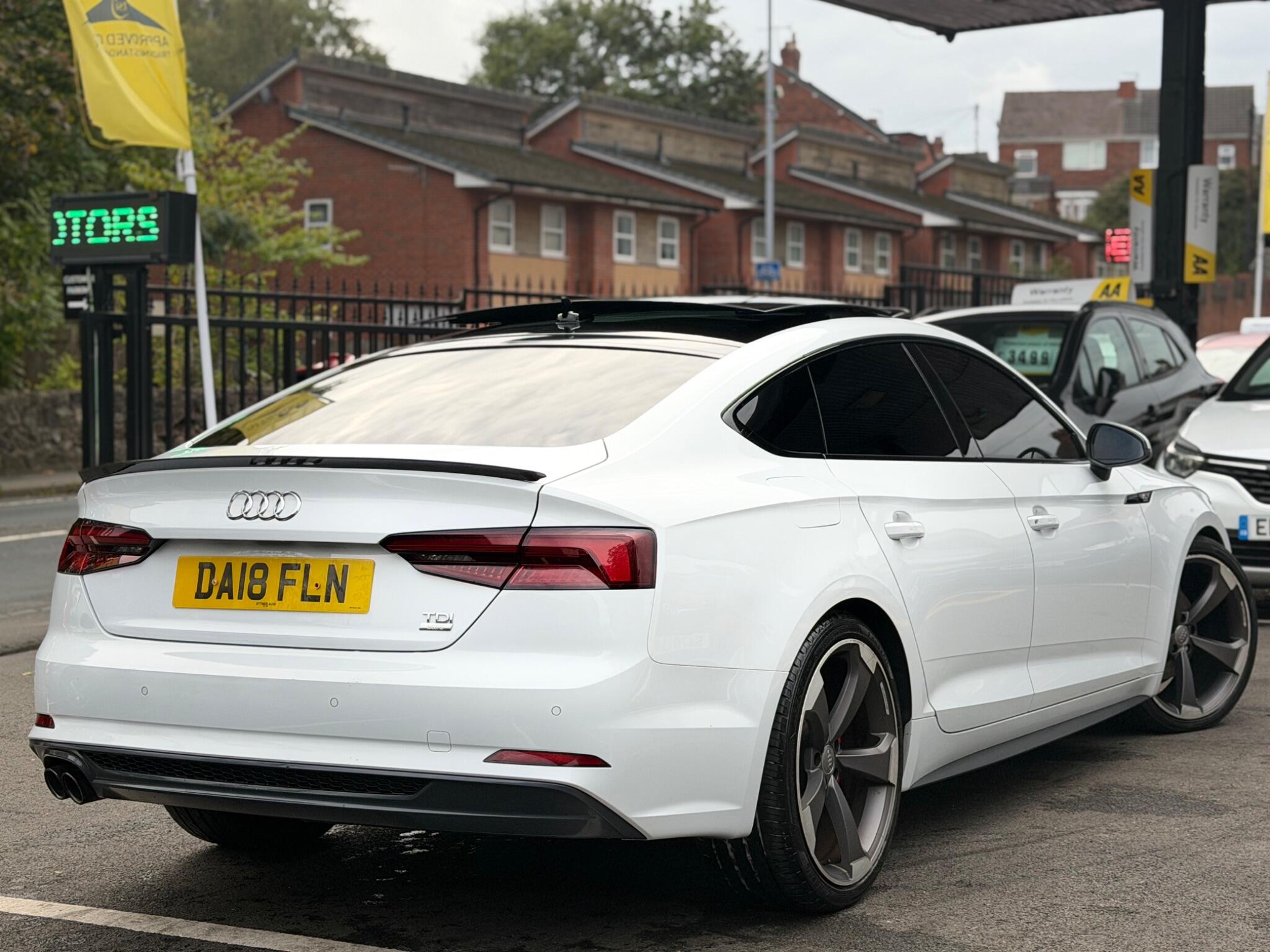 Audi A5 view 3