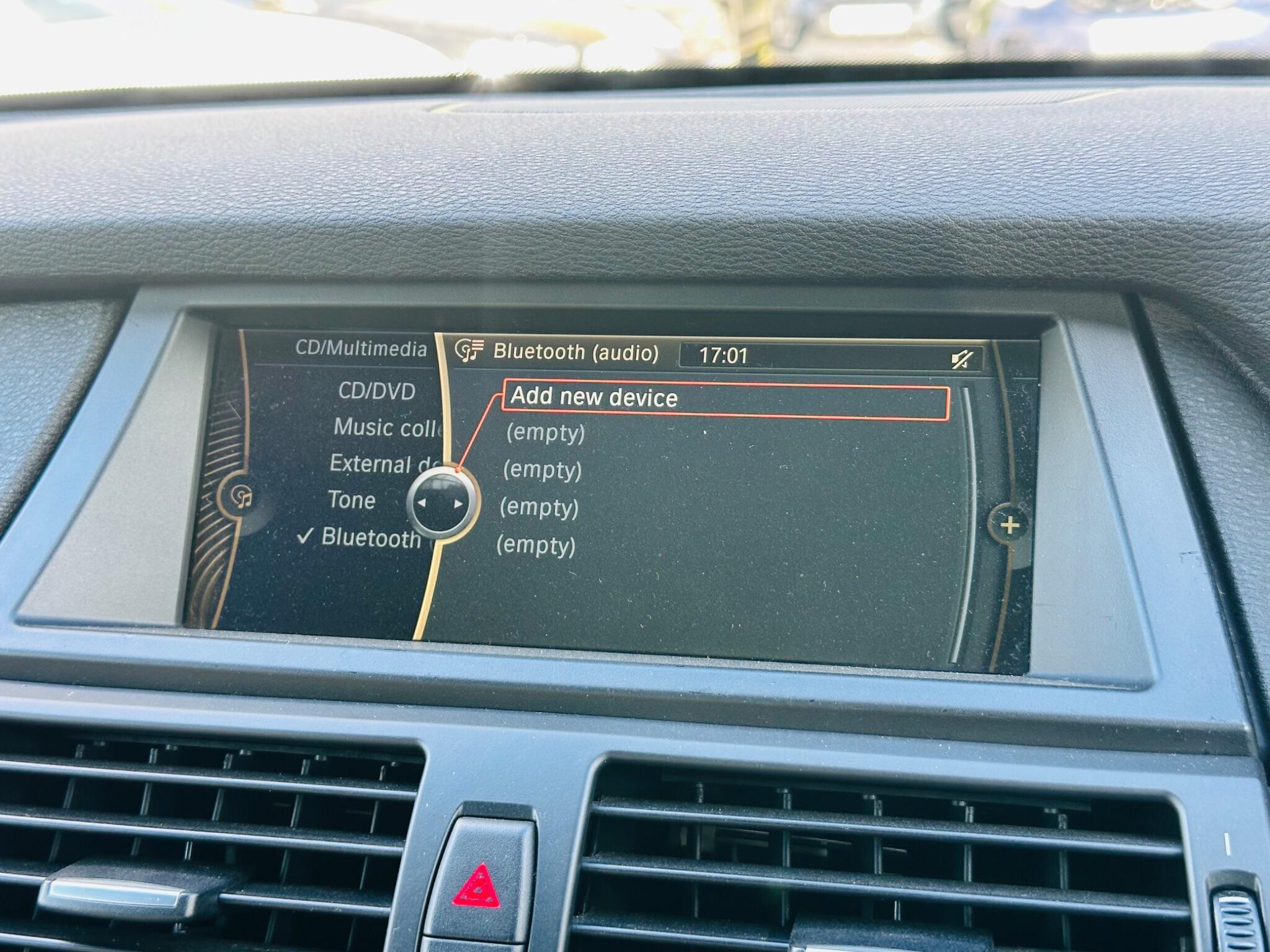 BMW X6 view 35