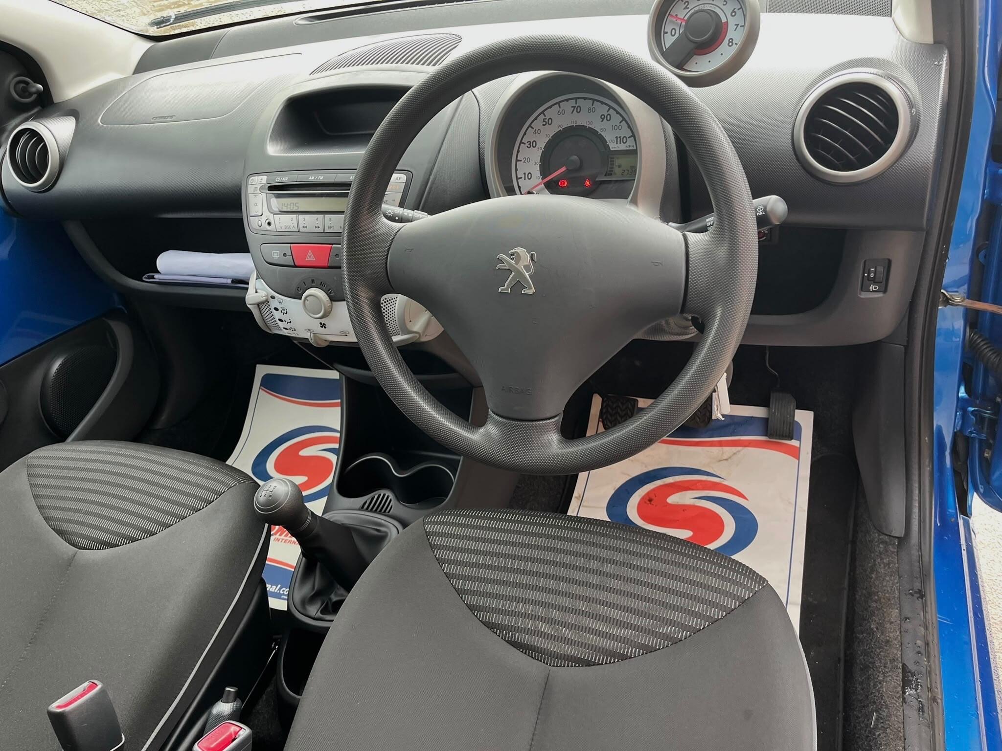 Peugeot 107 view 28