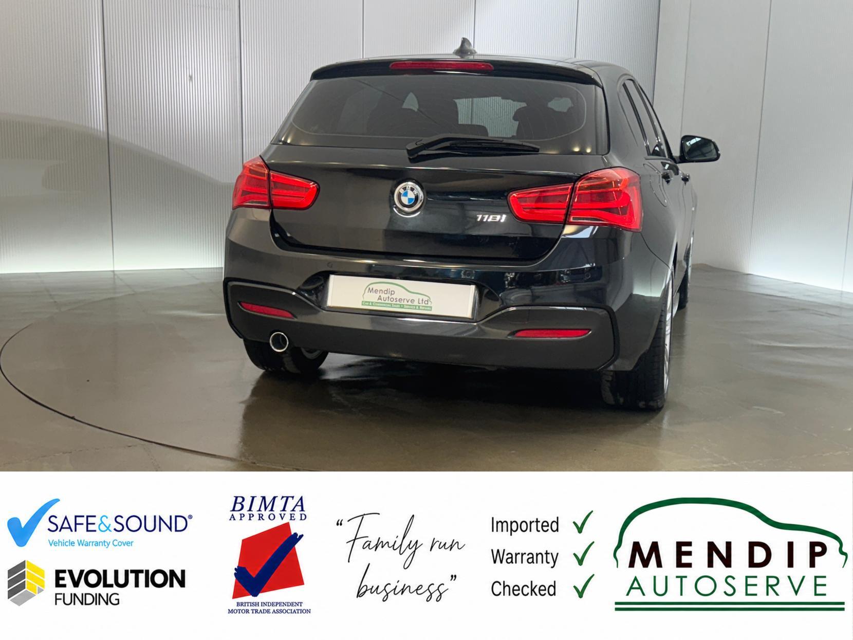 BMW 1 Series view 23