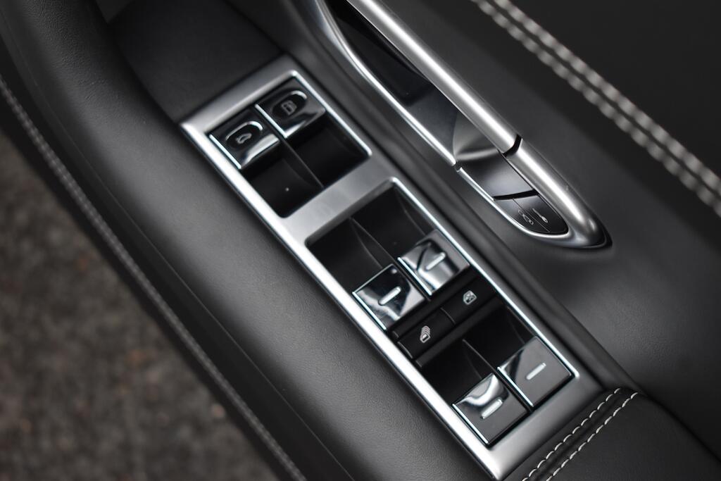 Bentley Continental view 48