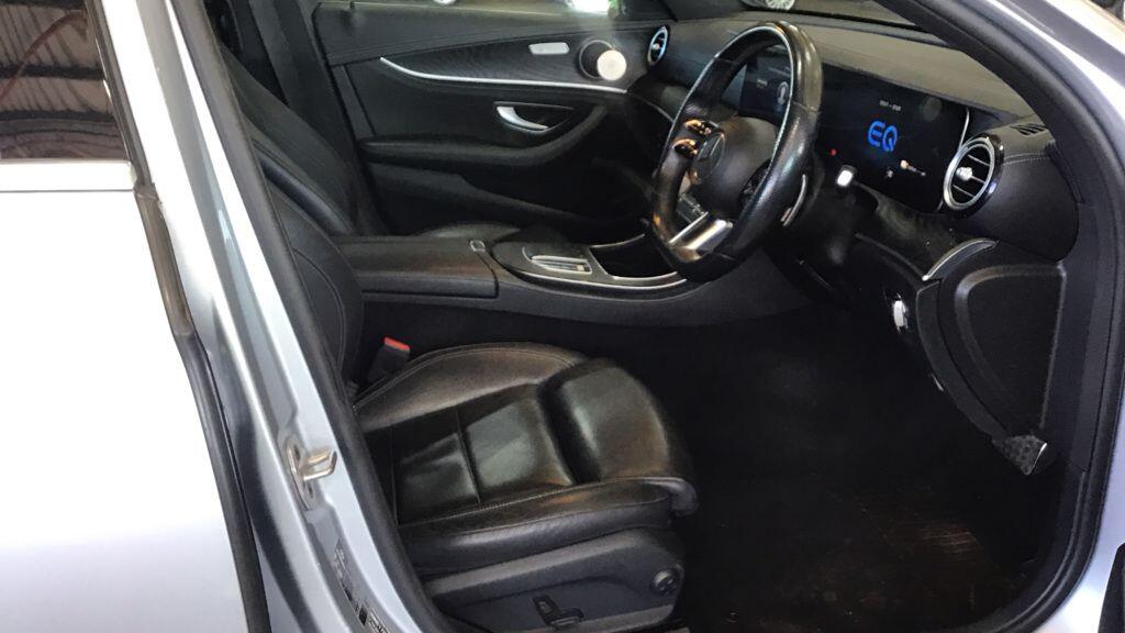 Mercedes-Benz E-Class view 10