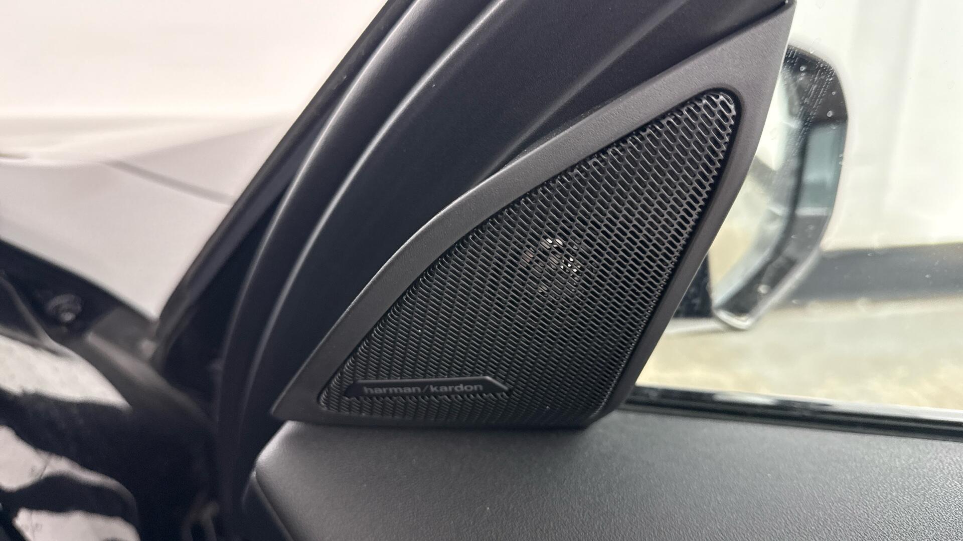 BMW X3 view 20
