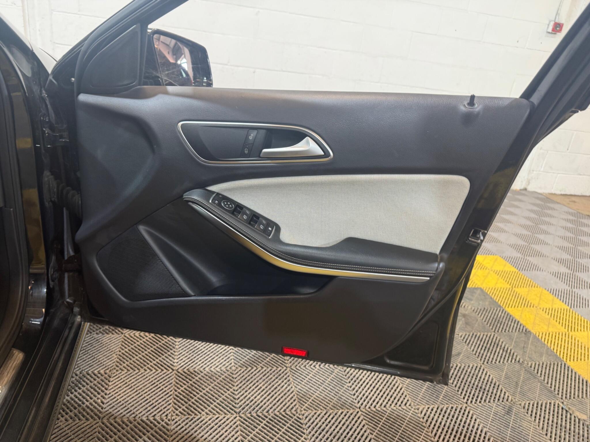 Mercedes-Benz A Class view 31