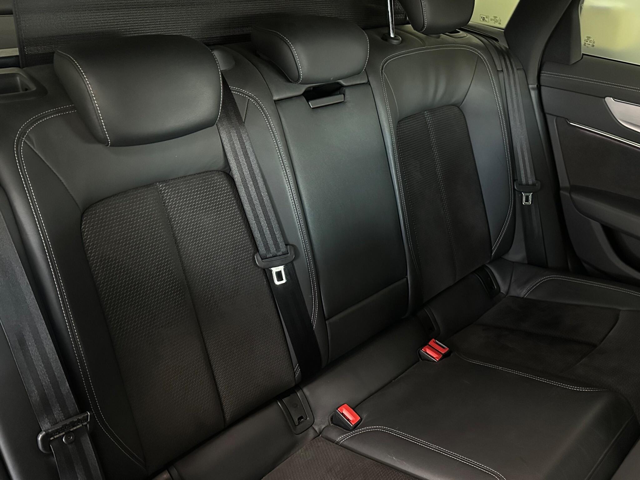 Audi A6 Avant view 34