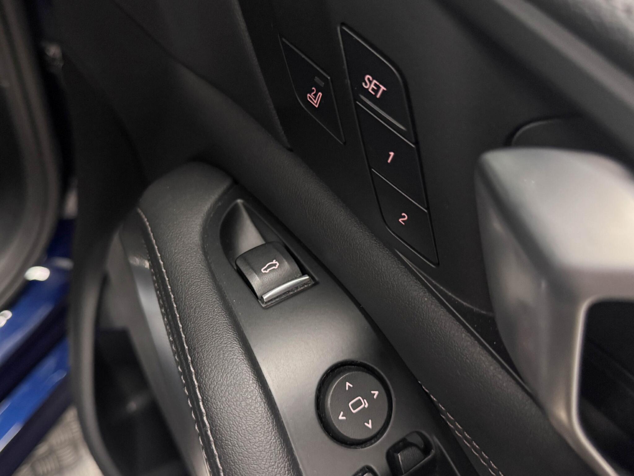 BMW X5 view 18