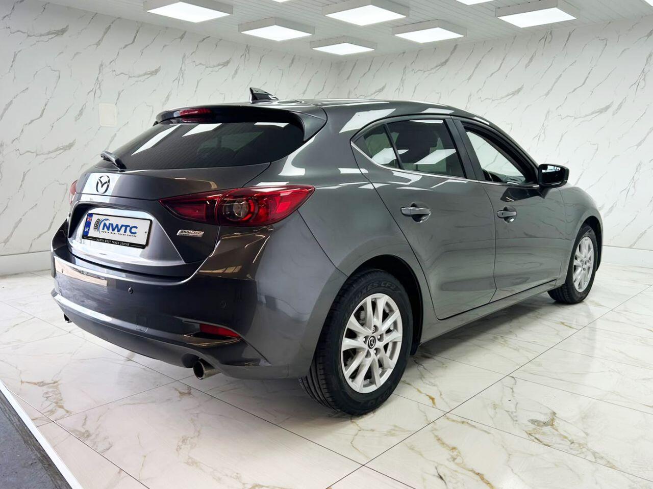 Mazda Mazda3 view 12
