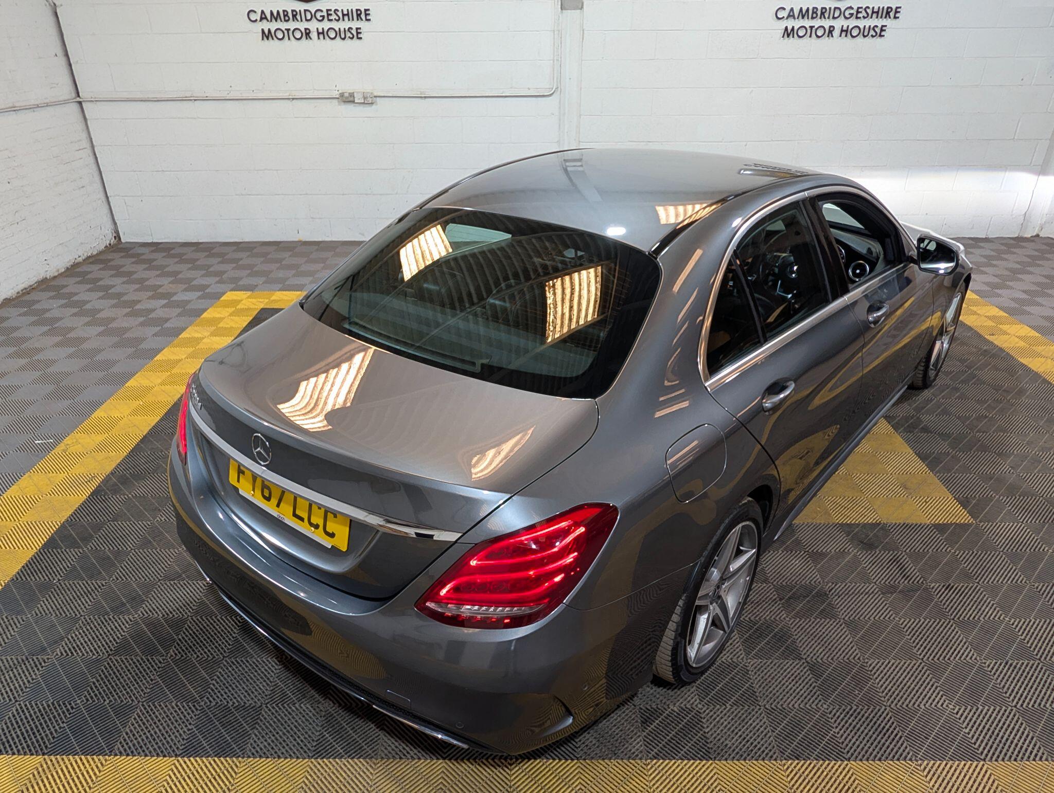 Mercedes-Benz C Class view 77