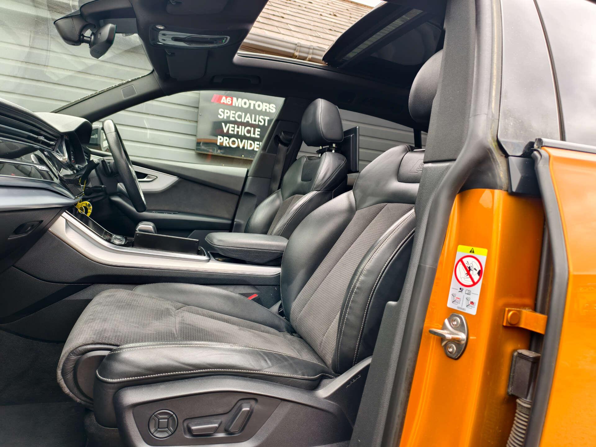 Audi Q8 view 39