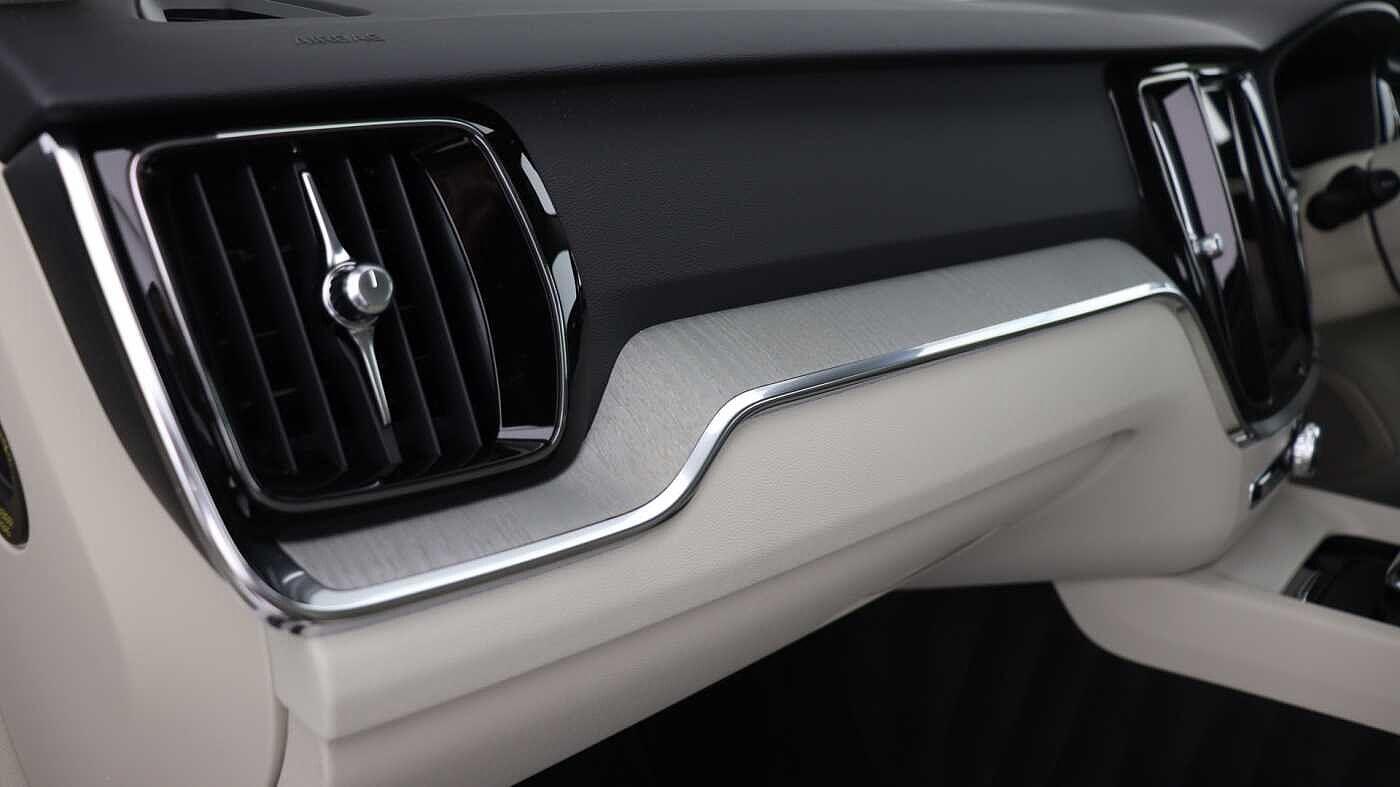 Volvo V60 view 48