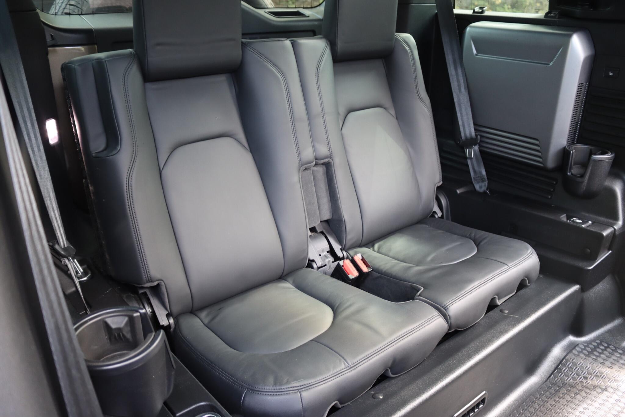 Land Rover Defender view 11