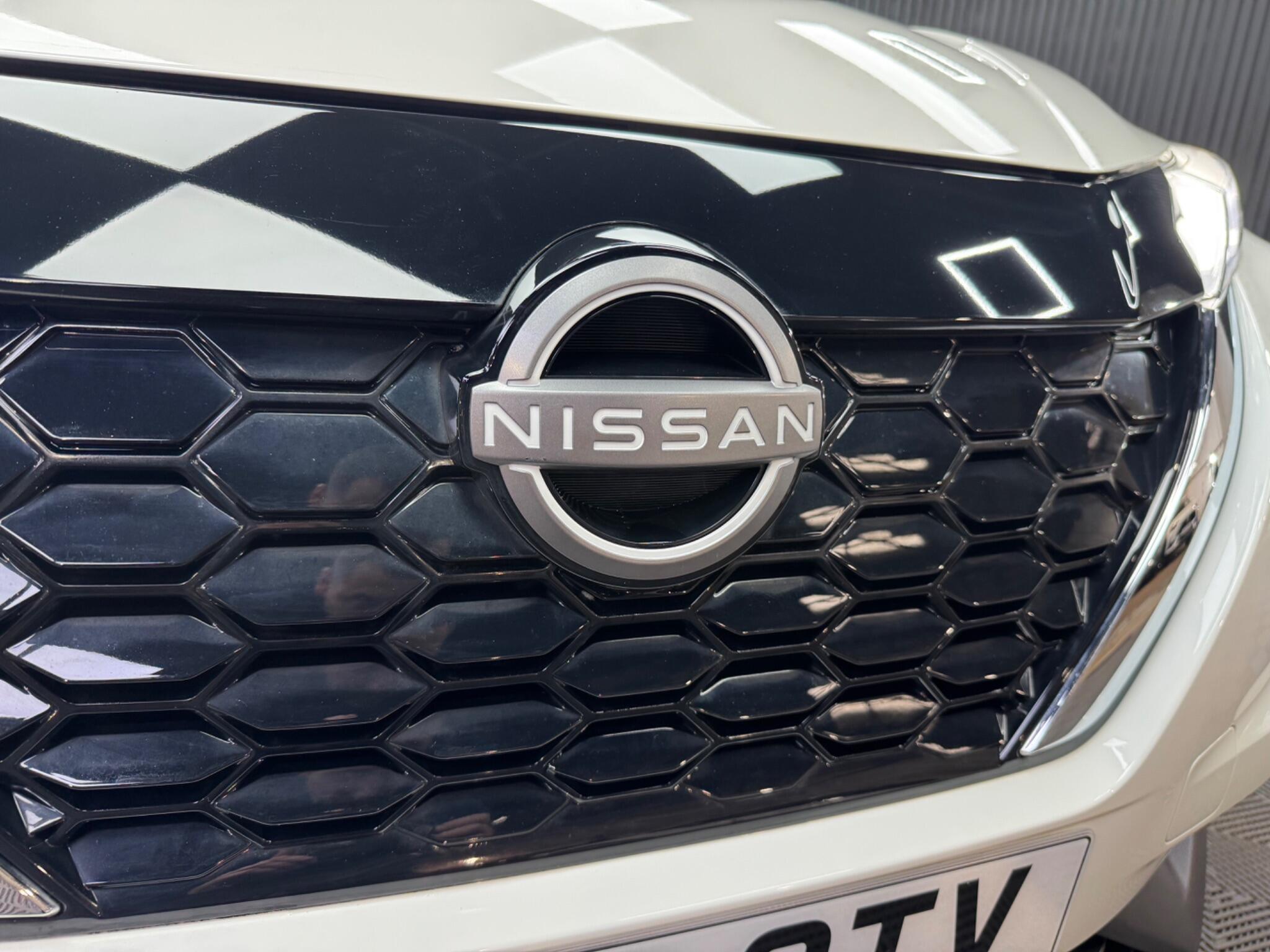 Nissan Juke view 16