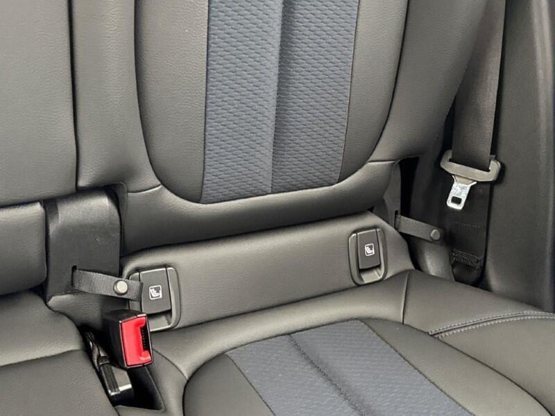 BMW X1 view 35