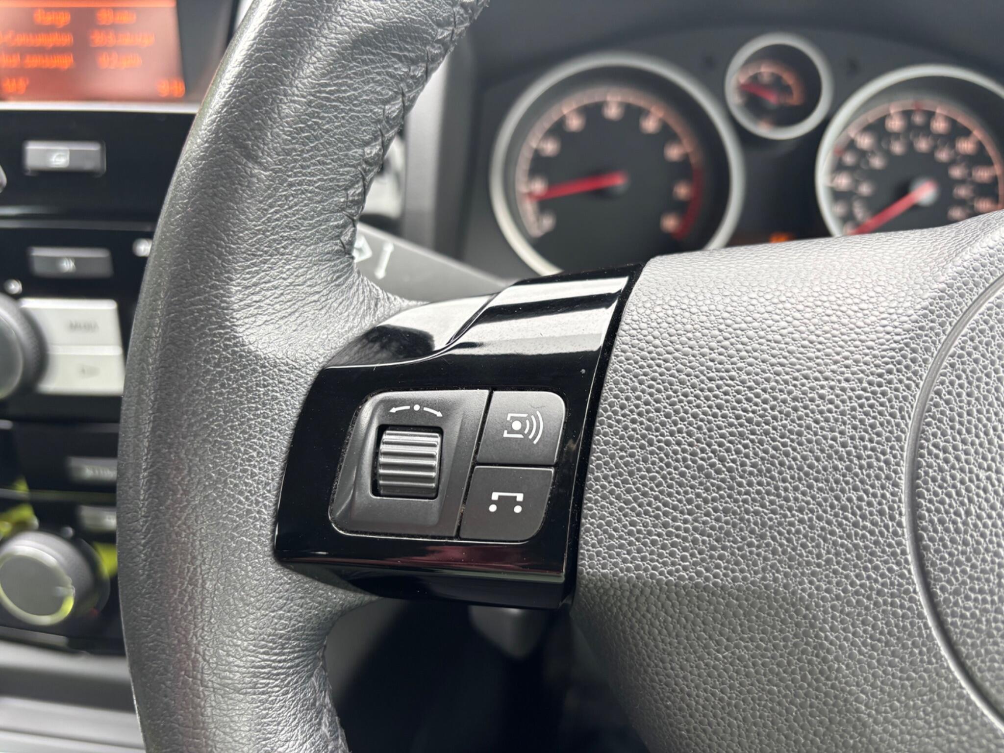Vauxhall Zafira view 19