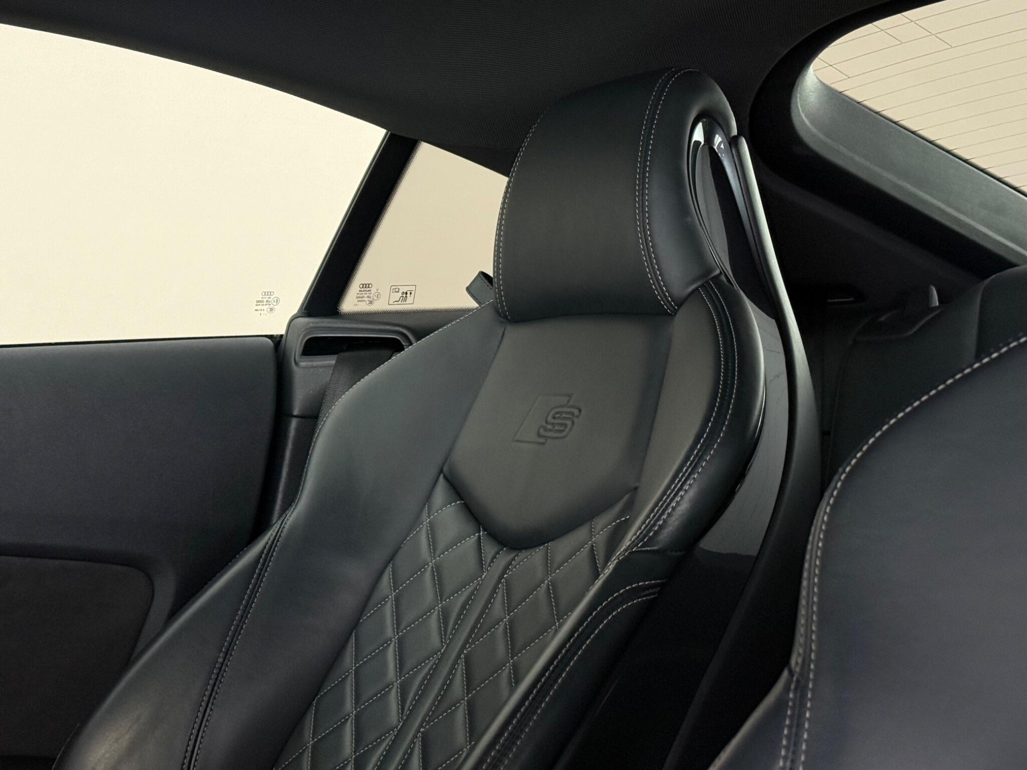 Audi TTS view 33