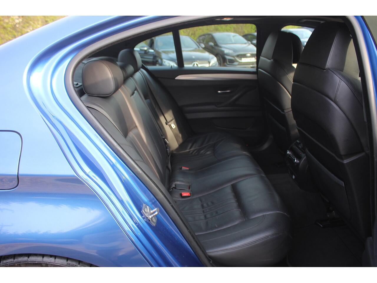 BMW M5 view 18