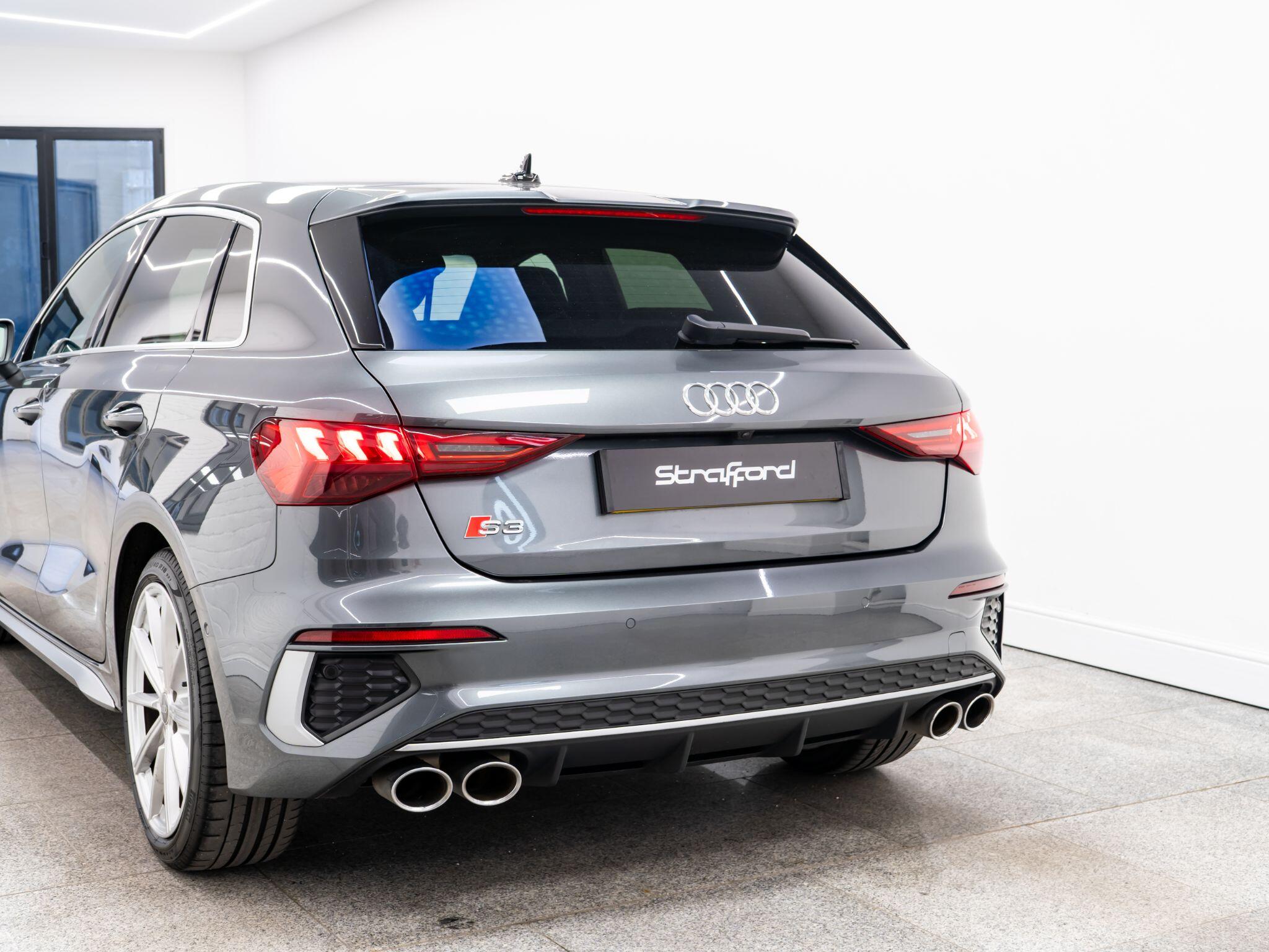 Audi S3 view 14