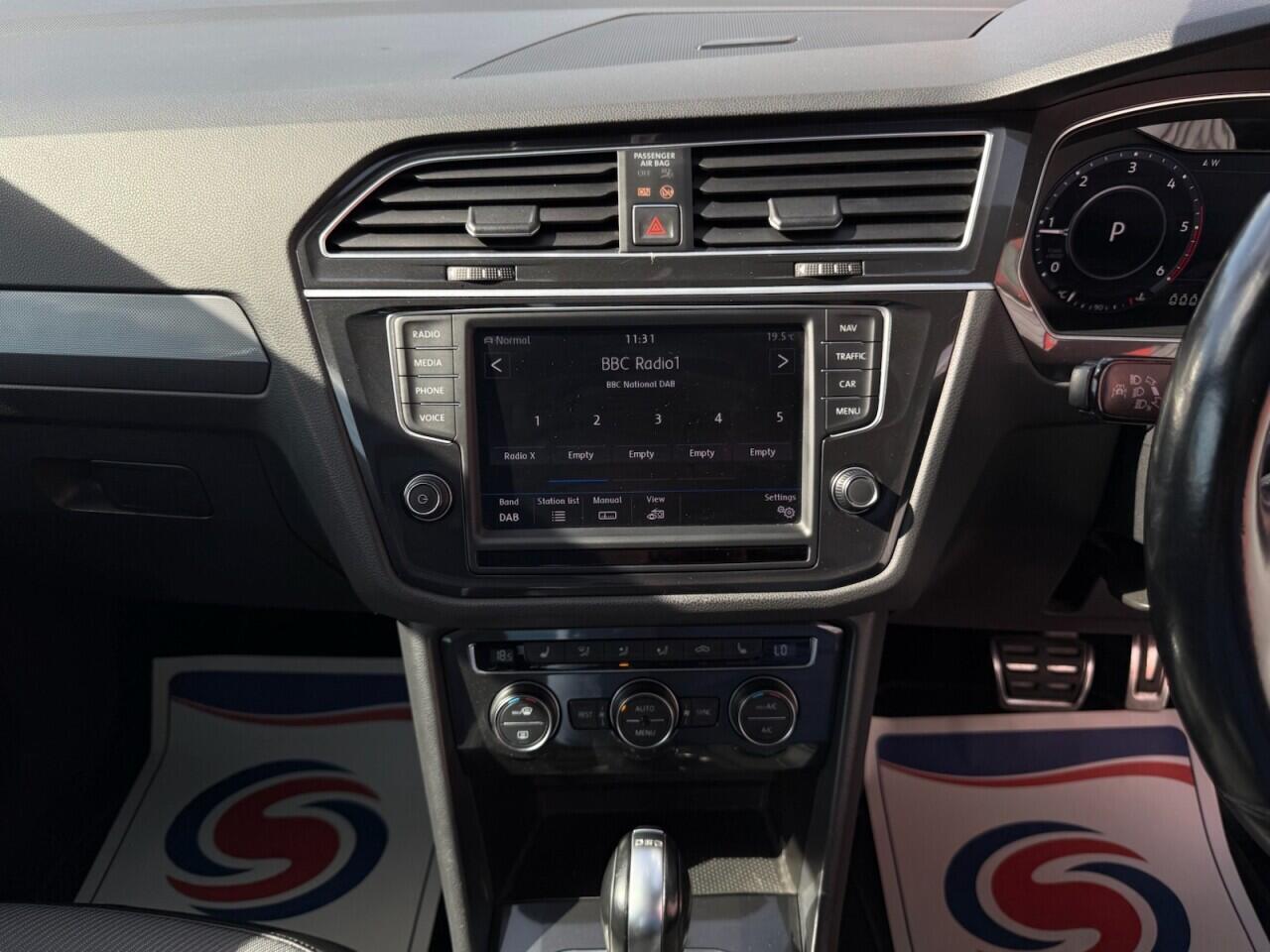 Volkswagen Tiguan view 53