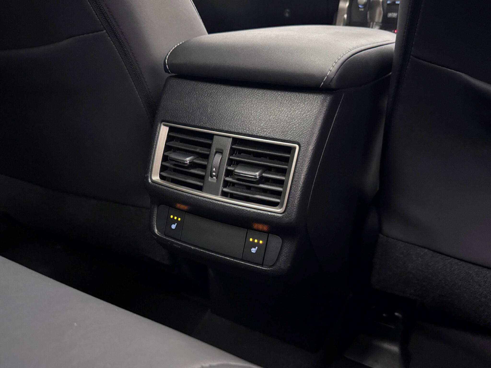 Lexus NX view 23