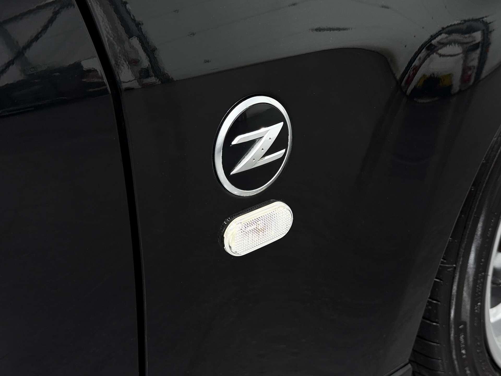 Nissan 350Z view 30