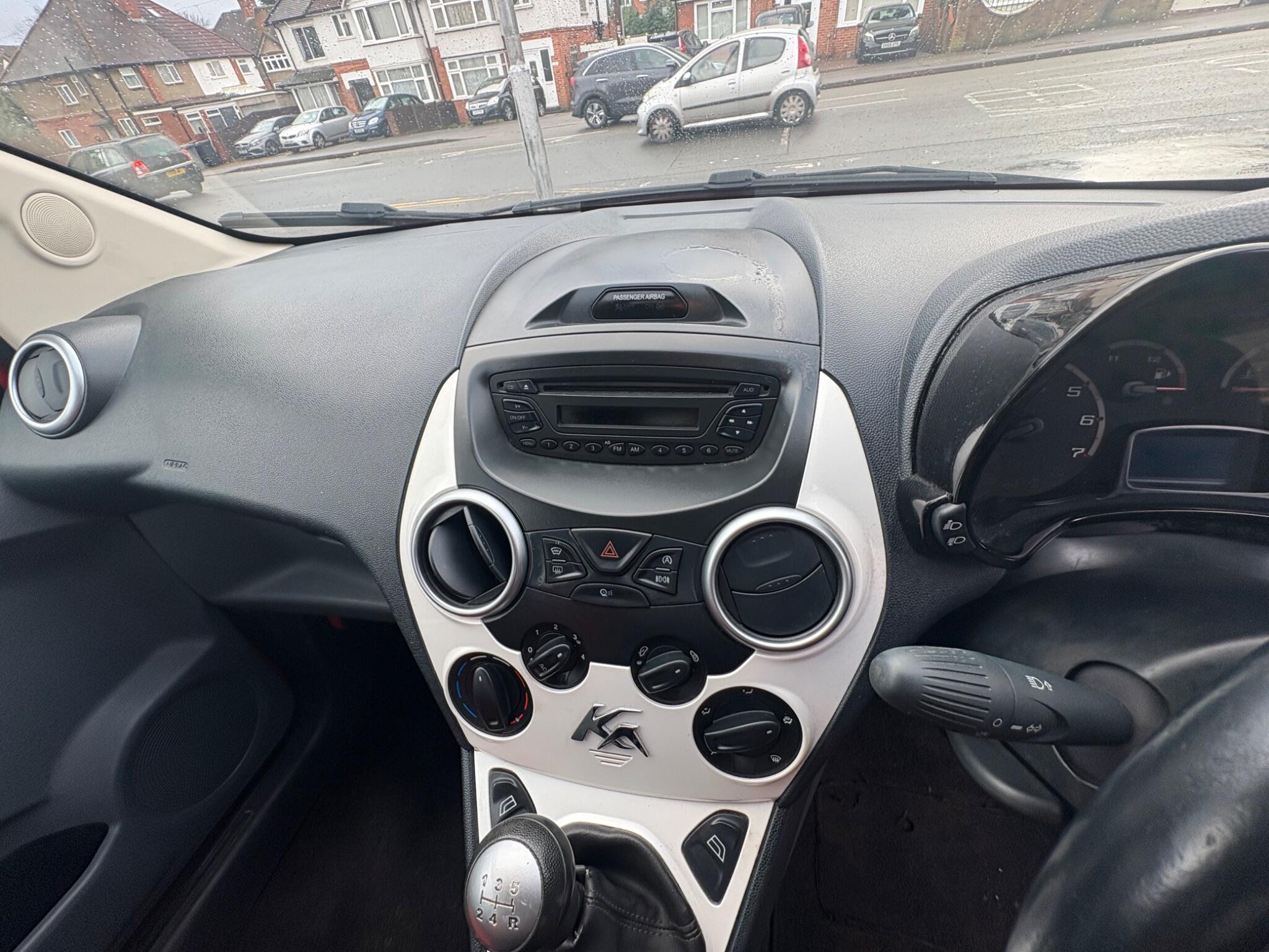 2015 Ford Ka 1.2 Zetec Euro 5 (s/s) 3dr • 97,801 miles image 23