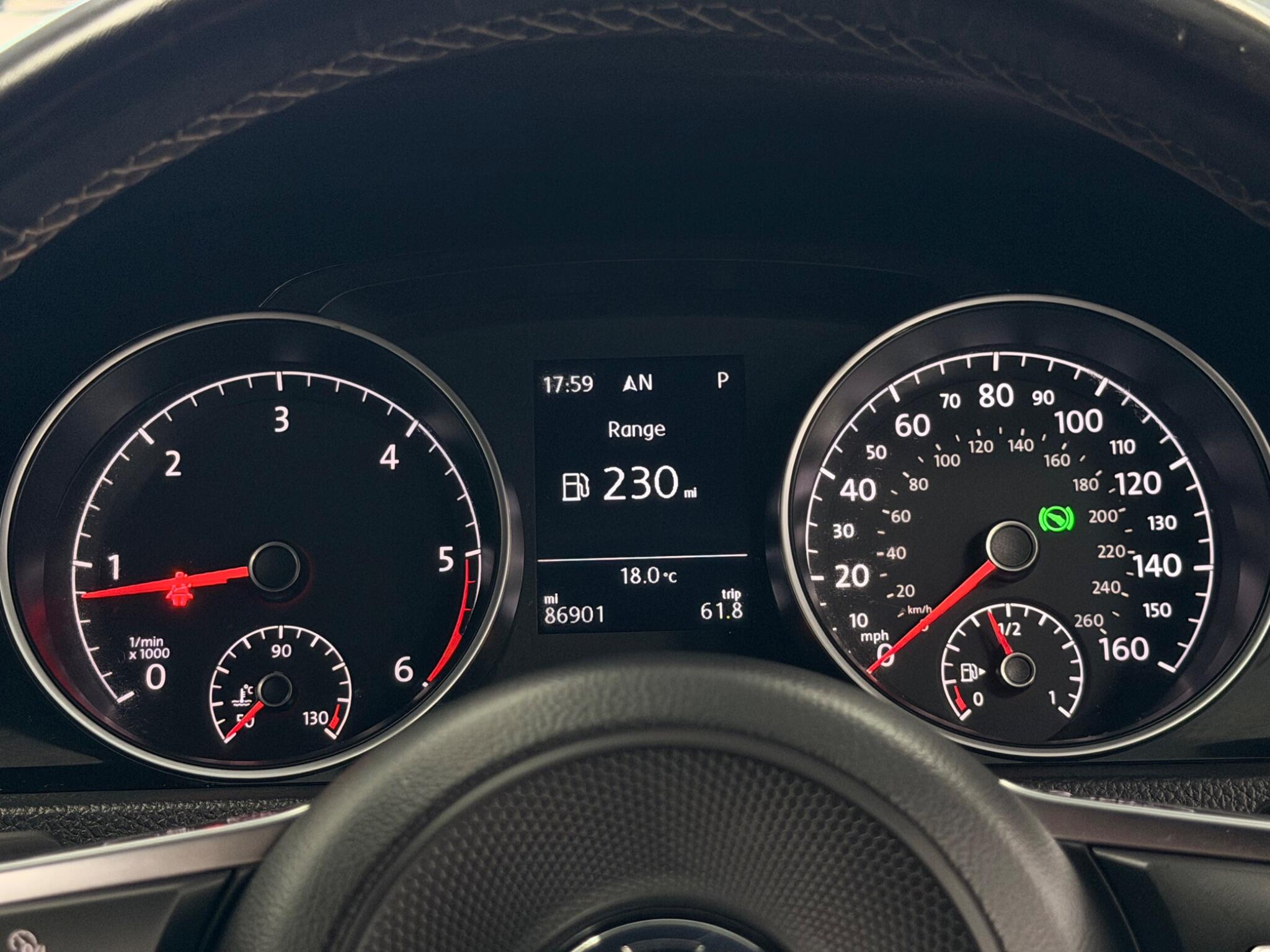 Volkswagen Golf view 27