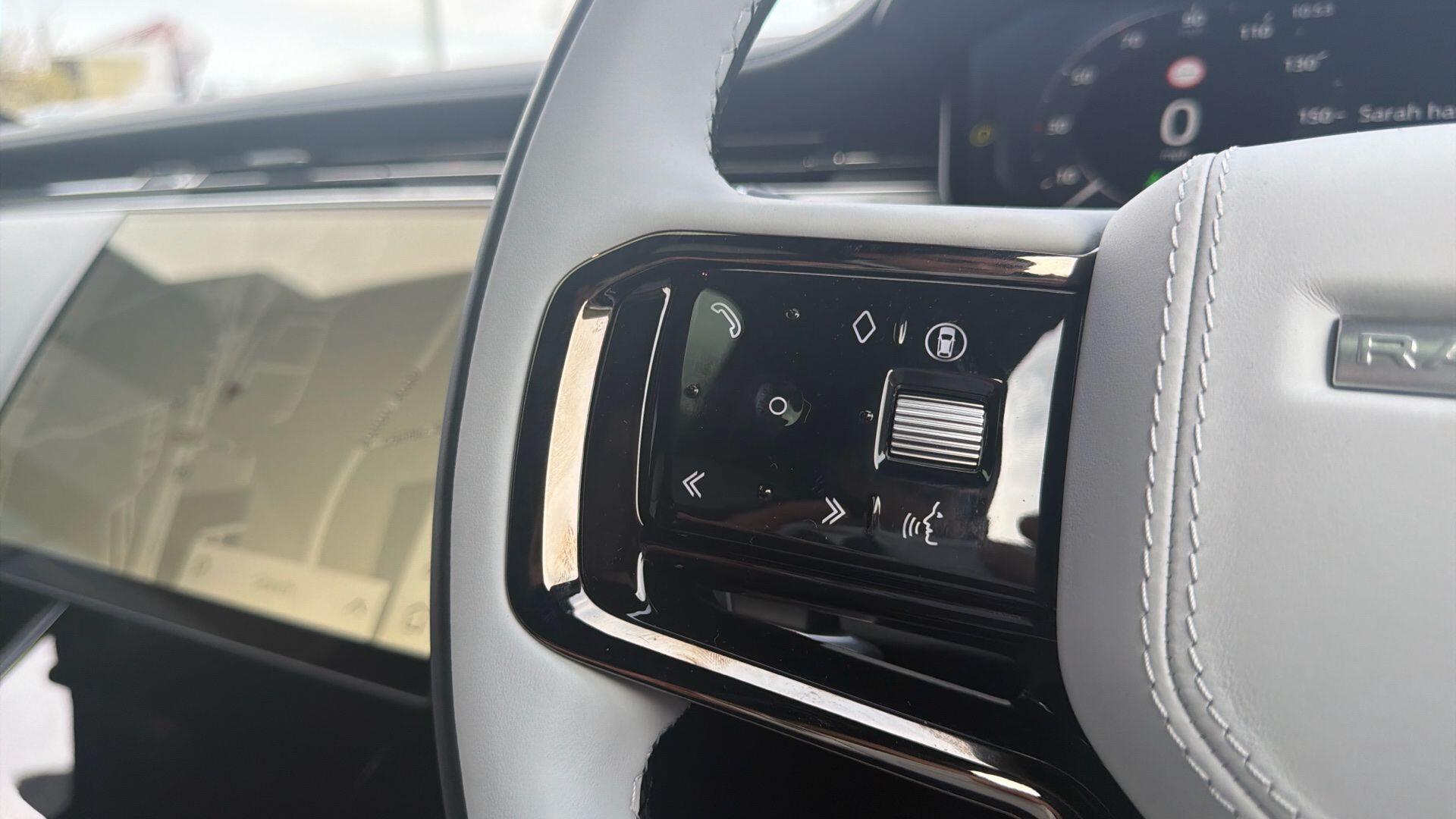 Land Rover Range Rover Sport view 22