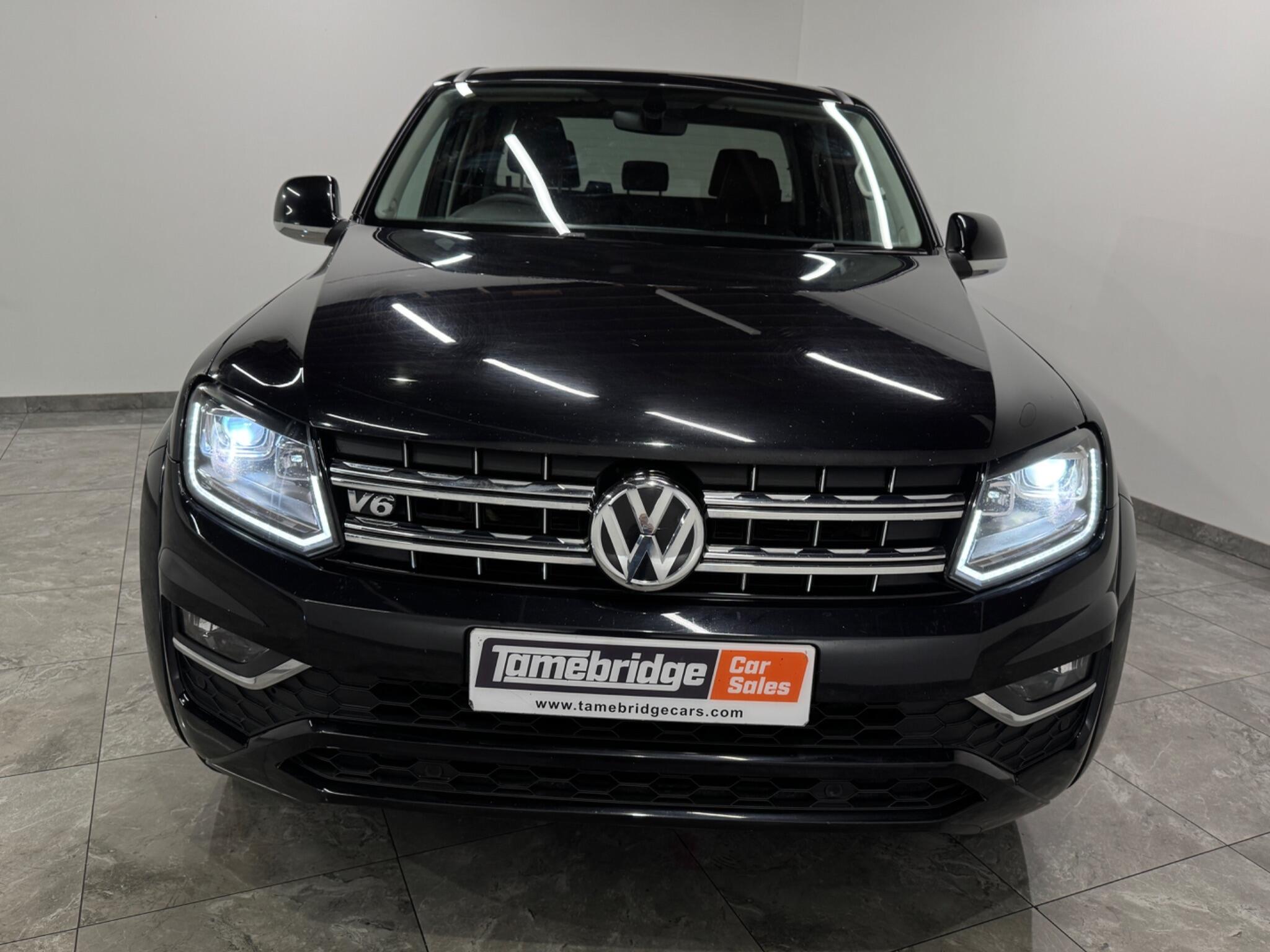 Volkswagen Amarok view 3