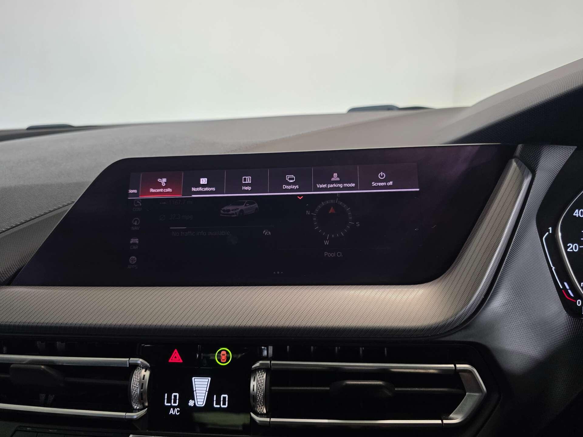 BMW 1 Series view 34