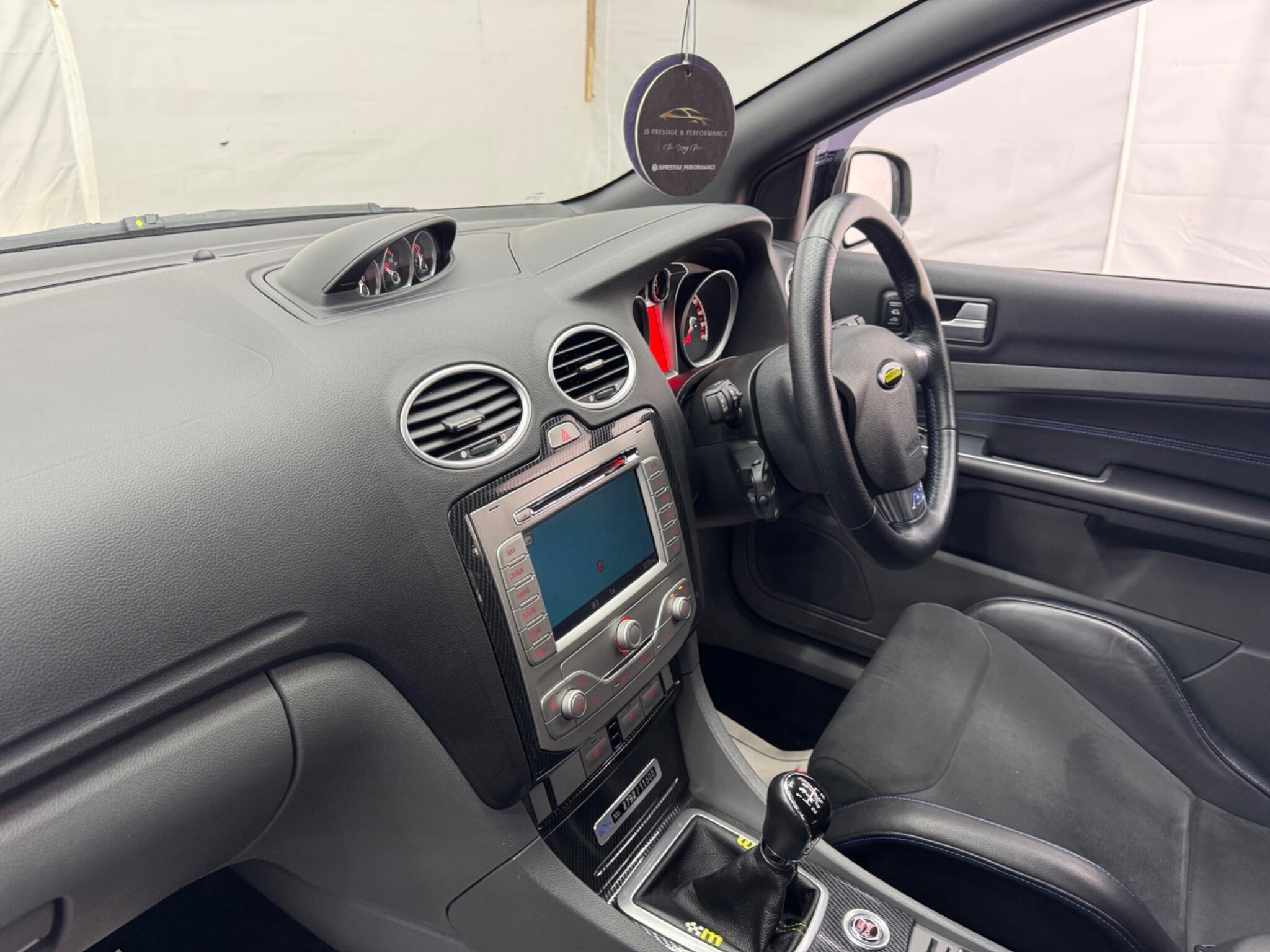 Ford Focus view 13